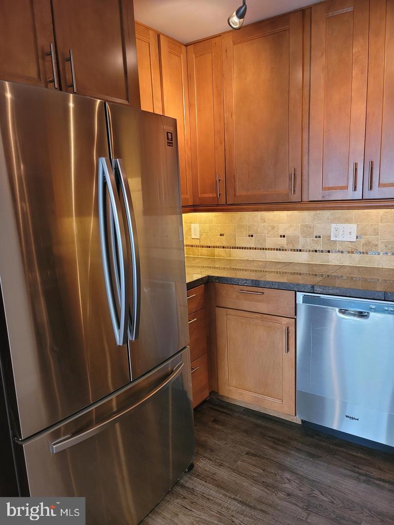 8002 CHANUTE PL #3, FALLS CHURCH, Virginia 22042, 2 Bedrooms Bedrooms, ,1 BathroomBathrooms,Residential,For sale,8002 CHANUTE PL #3,VAFX2273434 MLS # VAFX2273434