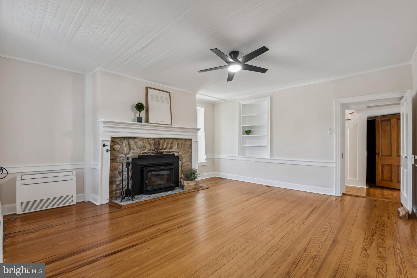 20596 AIRMONT RD, BLUEMONT, Virginia 20135, 3 Bedrooms Bedrooms, ,2 BathroomsBathrooms,Residential,For sale,20596 AIRMONT RD,VALO2108512 MLS # VALO2108512