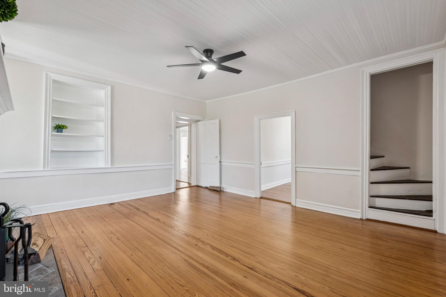 20596 AIRMONT RD, BLUEMONT, Virginia 20135, 3 Bedrooms Bedrooms, ,2 BathroomsBathrooms,Residential,For sale,20596 AIRMONT RD,VALO2108512 MLS # VALO2108512