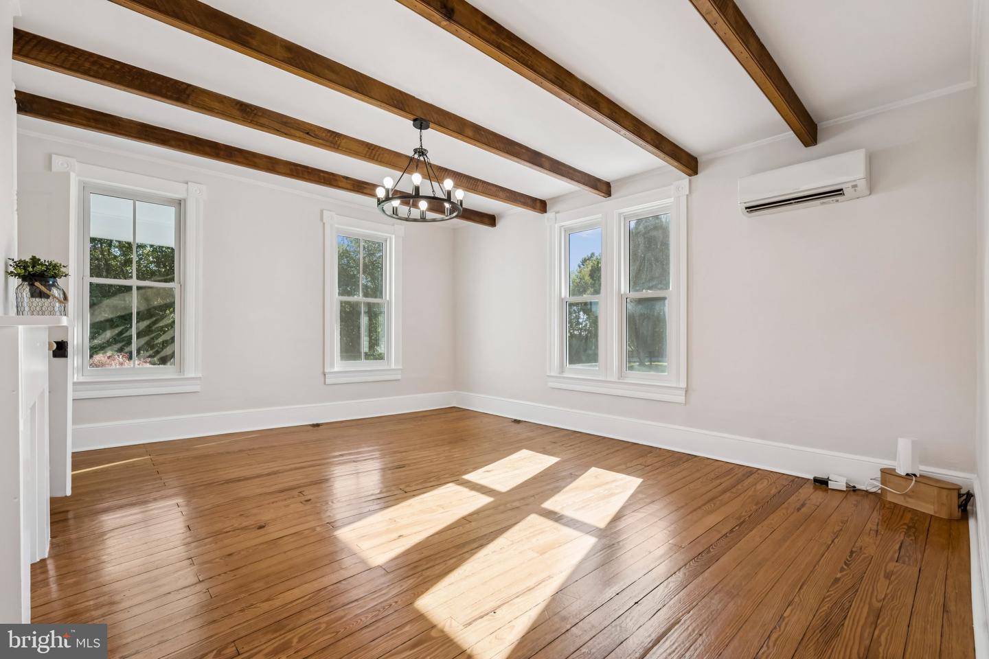 20596 AIRMONT RD, BLUEMONT, Virginia 20135, 3 Bedrooms Bedrooms, ,2 BathroomsBathrooms,Residential,For sale,20596 AIRMONT RD,VALO2108512 MLS # VALO2108512