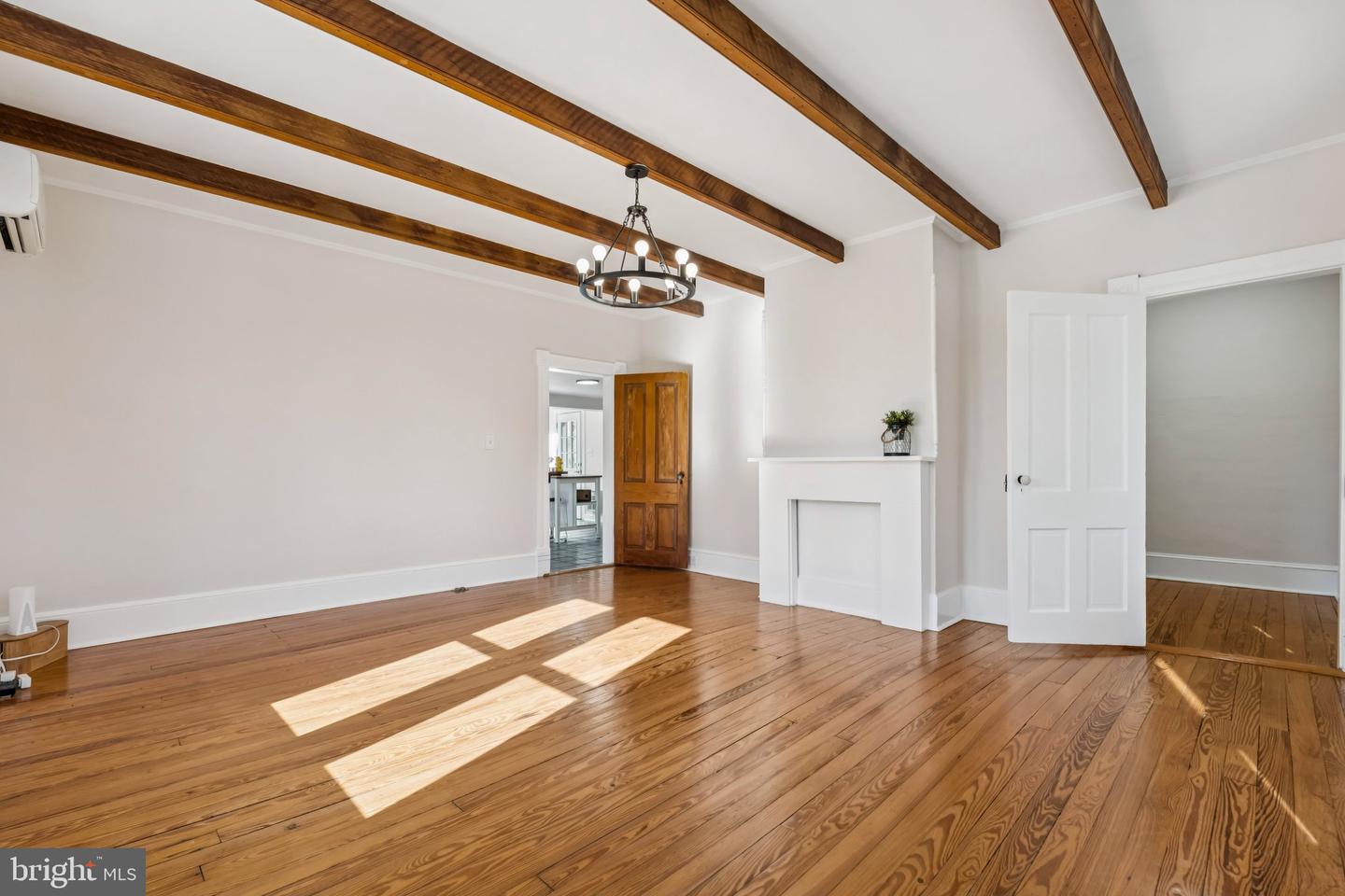 20596 AIRMONT RD, BLUEMONT, Virginia 20135, 3 Bedrooms Bedrooms, ,2 BathroomsBathrooms,Residential,For sale,20596 AIRMONT RD,VALO2108512 MLS # VALO2108512