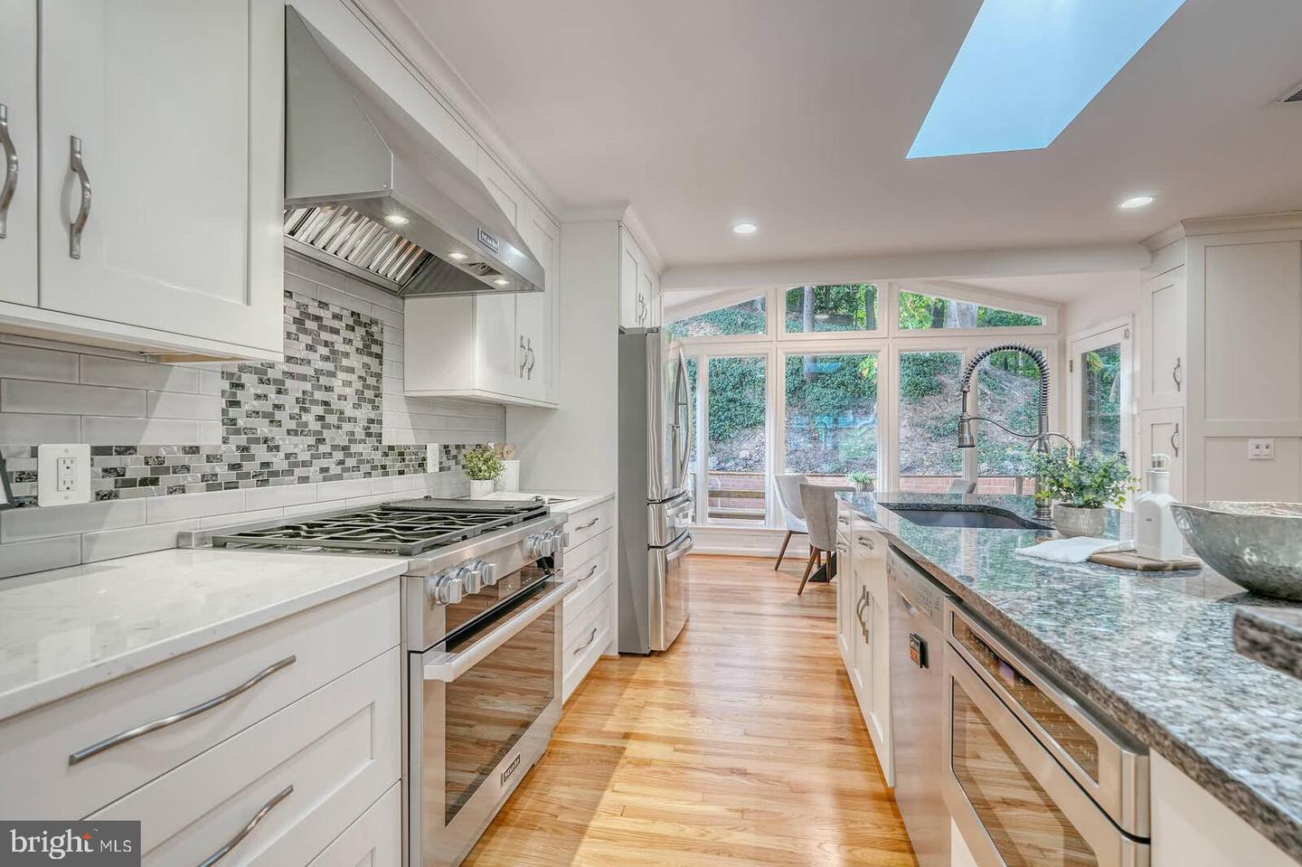 4105 27TH ST N, ARLINGTON, Virginia 22207, 4 Bedrooms Bedrooms, ,3 BathroomsBathrooms,Residential,For sale,4105 27TH ST N,VAAR2064712 MLS # VAAR2064712