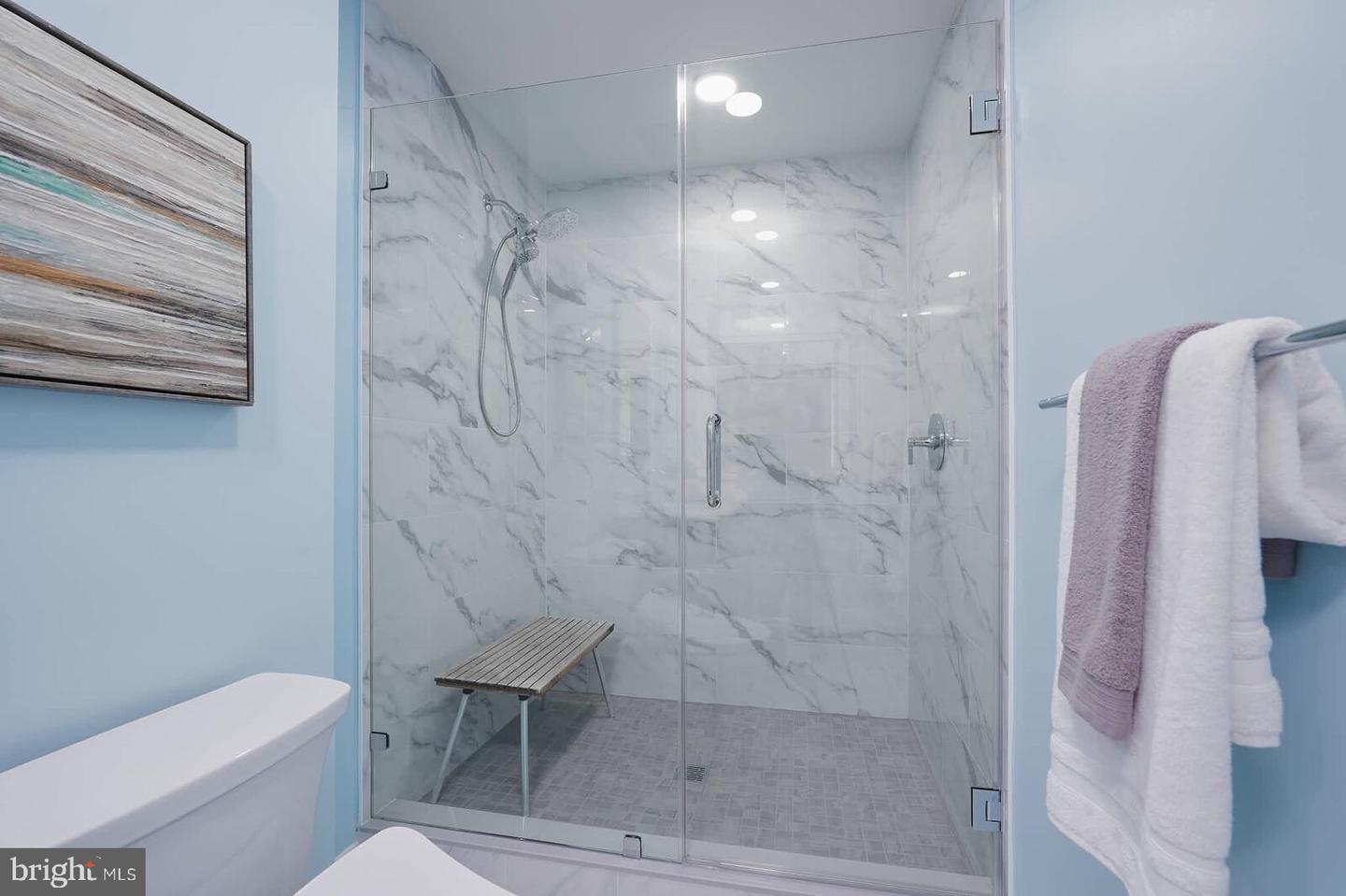 4105 27TH ST N, ARLINGTON, Virginia 22207, 4 Bedrooms Bedrooms, ,3 BathroomsBathrooms,Residential,For sale,4105 27TH ST N,VAAR2064712 MLS # VAAR2064712