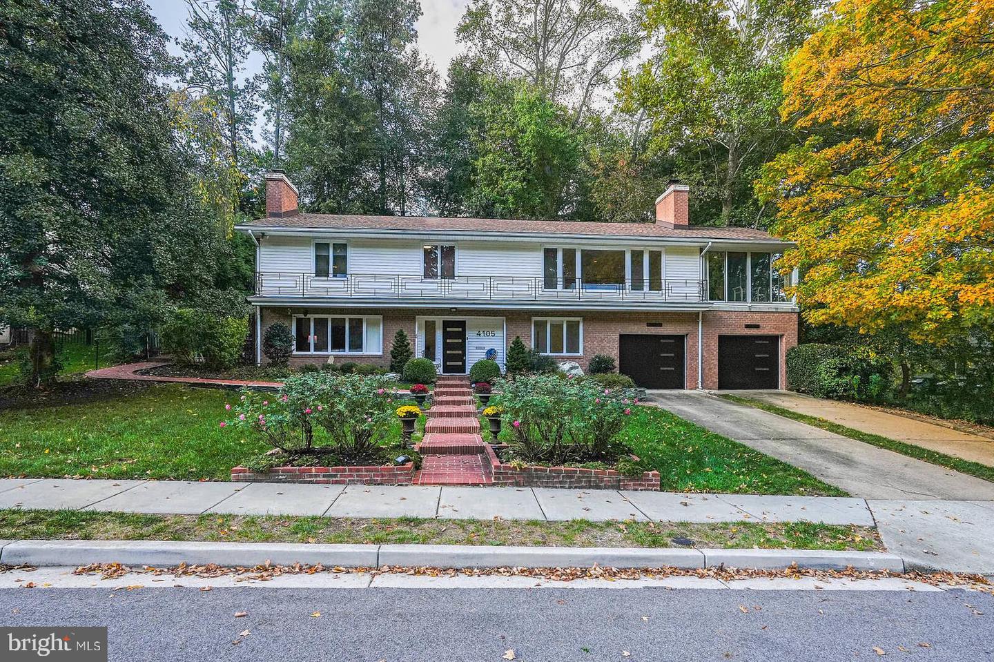 4105 27TH ST N, ARLINGTON, Virginia 22207, 4 Bedrooms Bedrooms, ,3 BathroomsBathrooms,Residential,For sale,4105 27TH ST N,VAAR2064712 MLS # VAAR2064712
