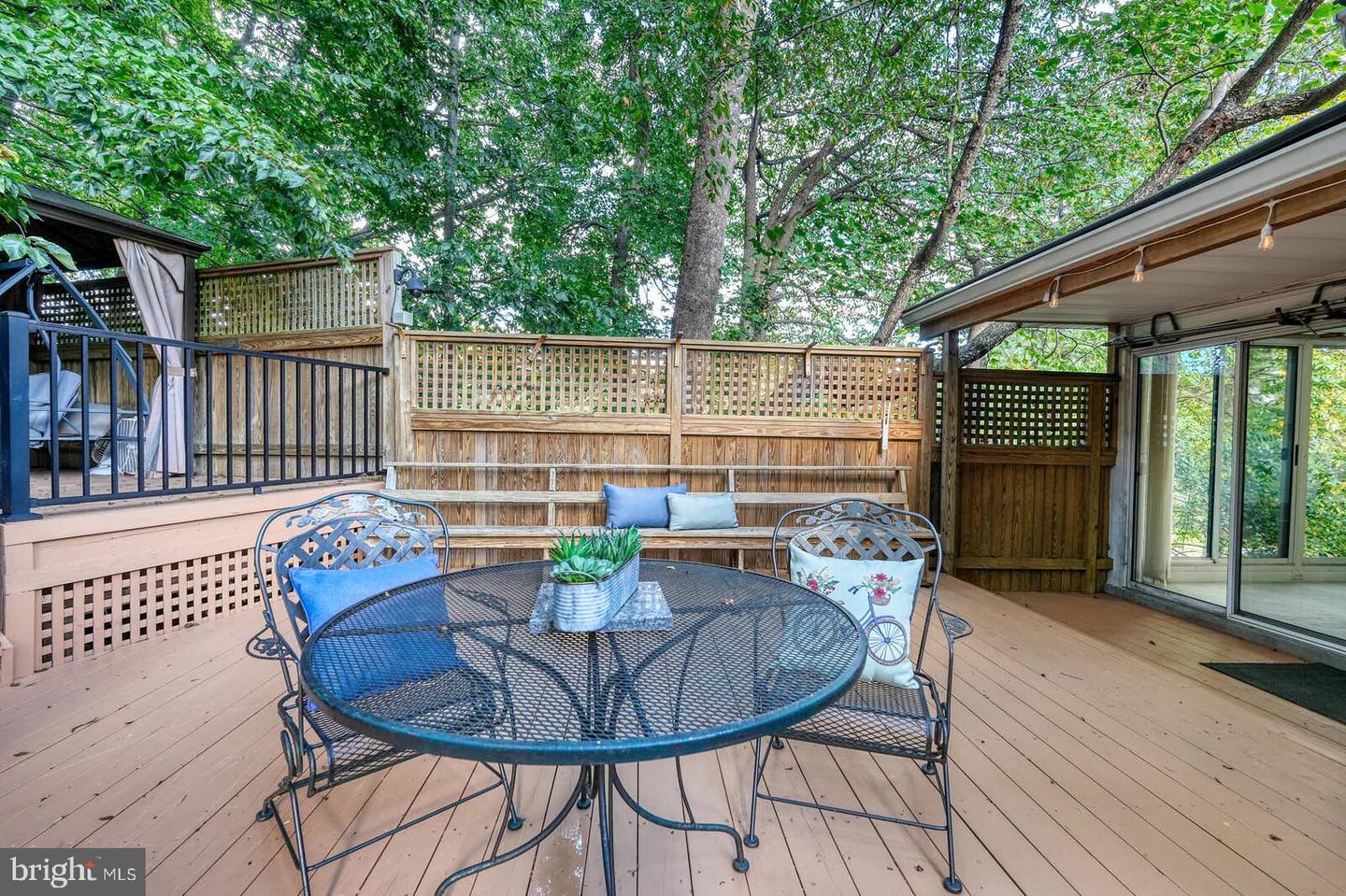 4105 27TH ST N, ARLINGTON, Virginia 22207, 4 Bedrooms Bedrooms, ,3 BathroomsBathrooms,Residential,For sale,4105 27TH ST N,VAAR2064712 MLS # VAAR2064712