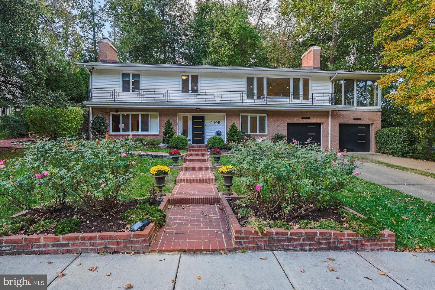 4105 27TH ST N, ARLINGTON, Virginia 22207, 4 Bedrooms Bedrooms, ,3 BathroomsBathrooms,Residential,For sale,4105 27TH ST N,VAAR2064712 MLS # VAAR2064712