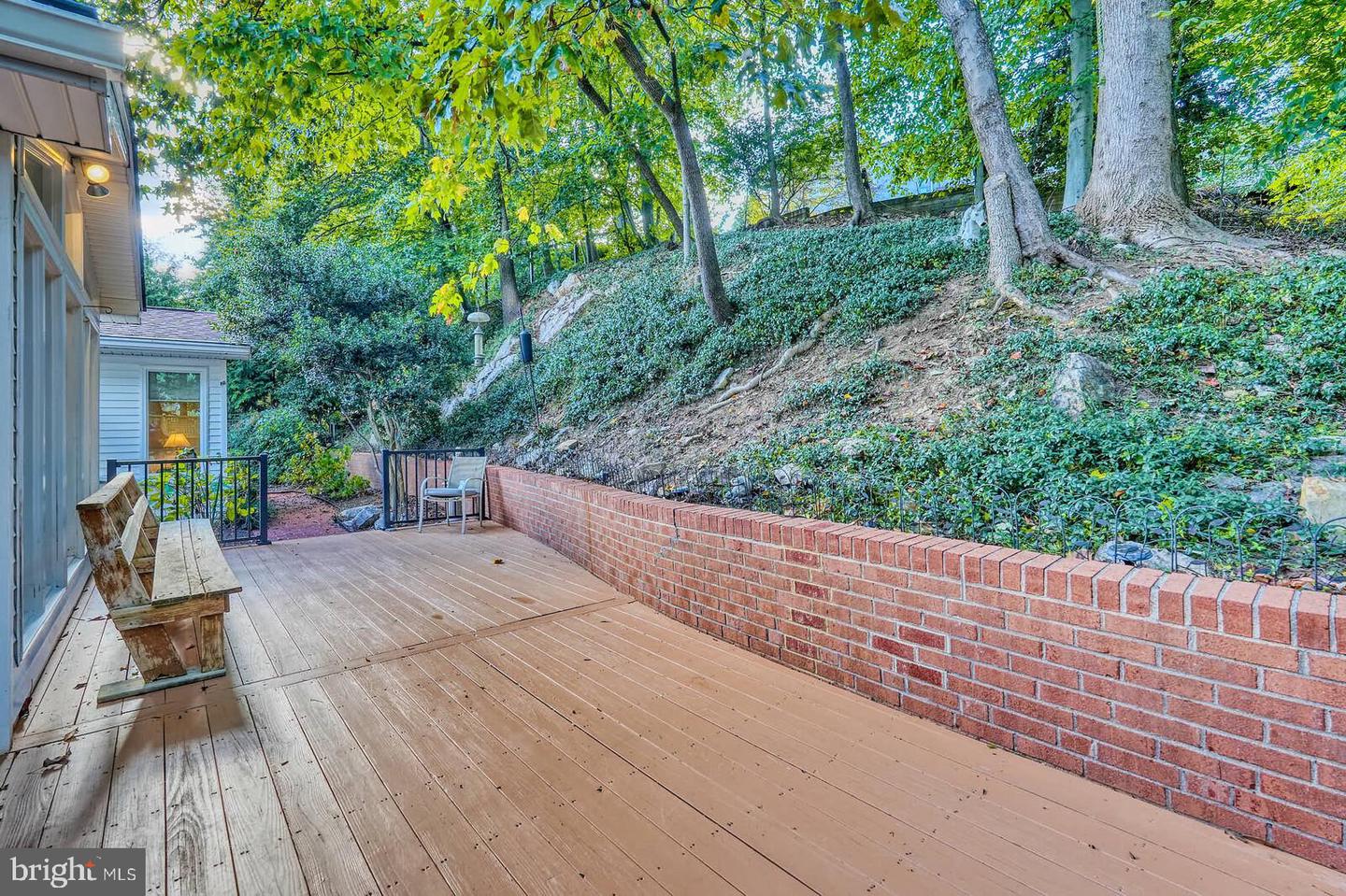 4105 27TH ST N, ARLINGTON, Virginia 22207, 4 Bedrooms Bedrooms, ,3 BathroomsBathrooms,Residential,For sale,4105 27TH ST N,VAAR2064712 MLS # VAAR2064712