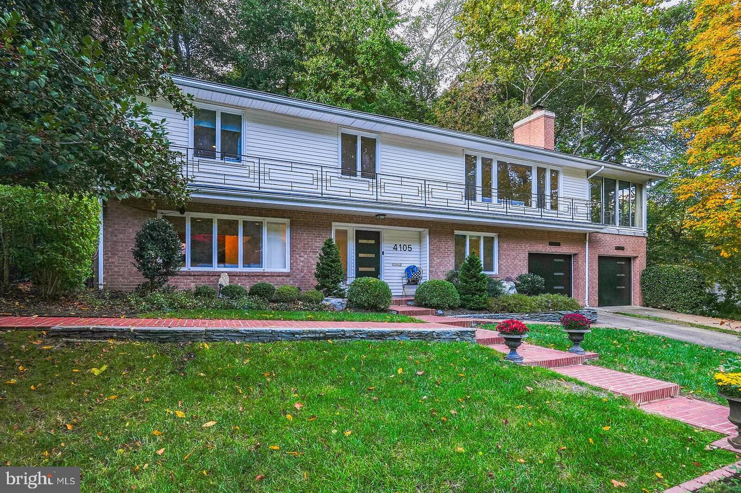 4105 27TH ST N, ARLINGTON, Virginia 22207, 4 Bedrooms Bedrooms, ,3 BathroomsBathrooms,Residential,For sale,4105 27TH ST N,VAAR2064712 MLS # VAAR2064712