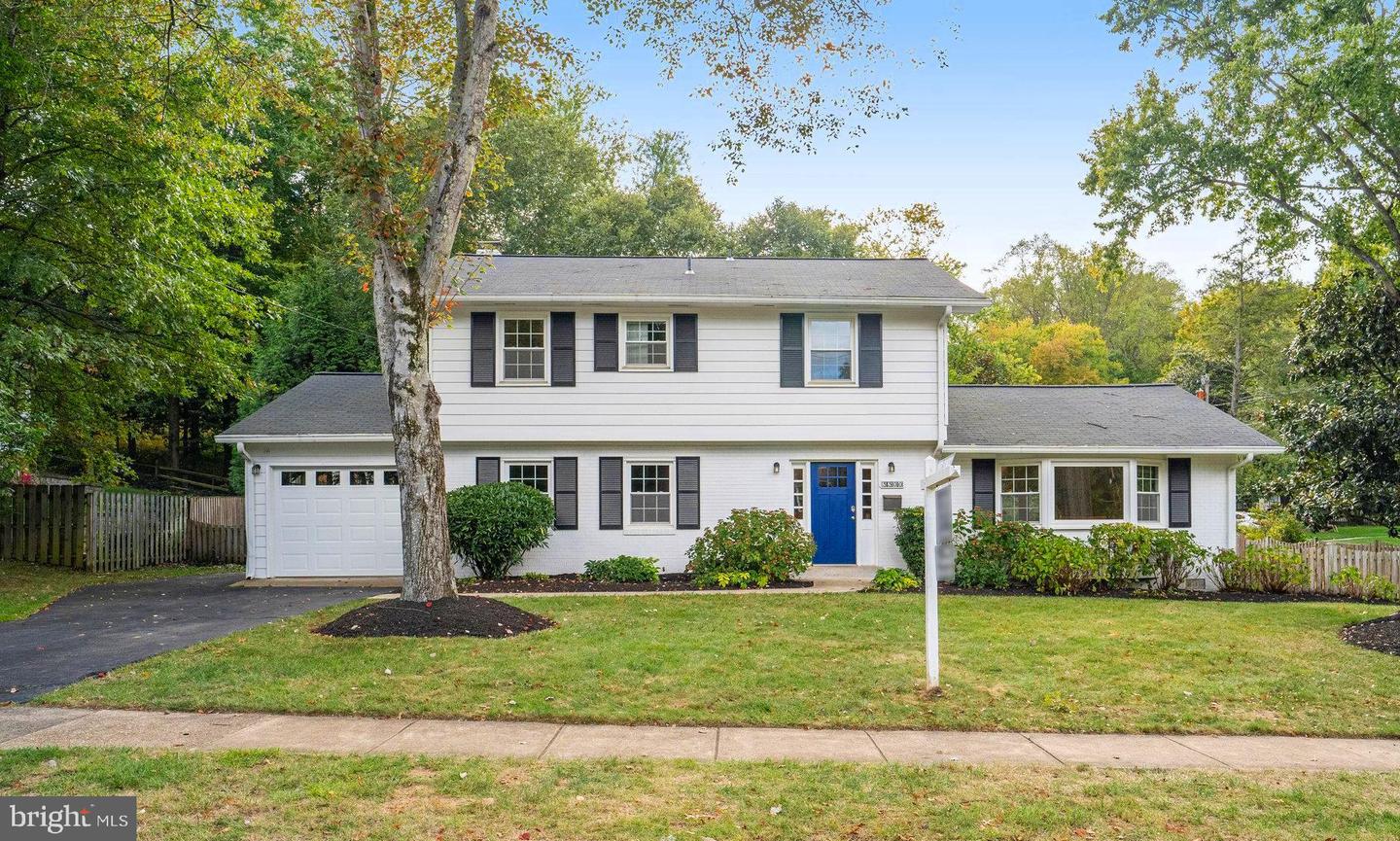 3300 PRINCE WILLIAM DR, FAIRFAX, Virginia 22031, 4 Bedrooms Bedrooms, ,2 BathroomsBathrooms,Residential,For sale,3300 PRINCE WILLIAM DR,VAFX2273464 MLS # VAFX2273464