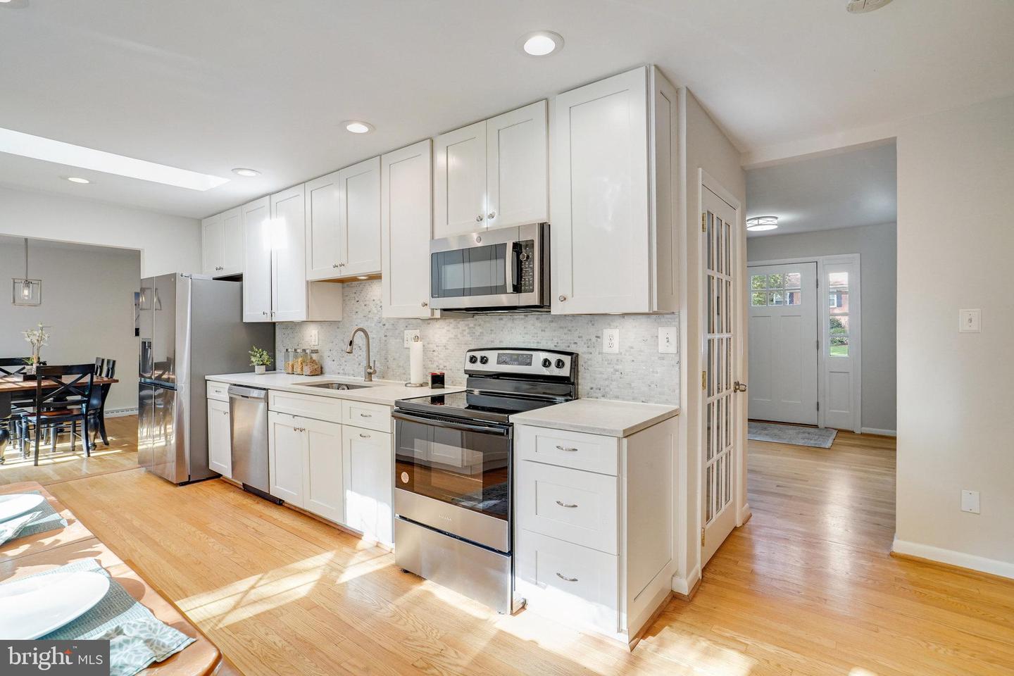 3300 PRINCE WILLIAM DR, FAIRFAX, Virginia 22031, 4 Bedrooms Bedrooms, ,2 BathroomsBathrooms,Residential,For sale,3300 PRINCE WILLIAM DR,VAFX2273464 MLS # VAFX2273464