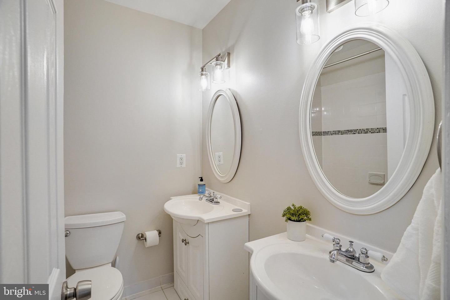 3300 PRINCE WILLIAM DR, FAIRFAX, Virginia 22031, 4 Bedrooms Bedrooms, ,2 BathroomsBathrooms,Residential,For sale,3300 PRINCE WILLIAM DR,VAFX2273464 MLS # VAFX2273464