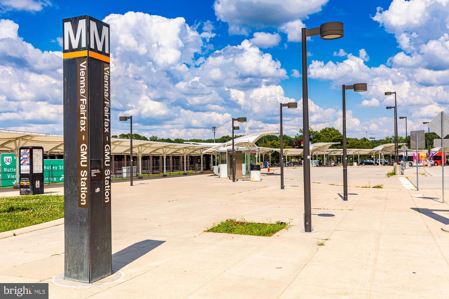 3300 PRINCE WILLIAM DR, FAIRFAX, Virginia 22031, 4 Bedrooms Bedrooms, ,2 BathroomsBathrooms,Residential,For sale,3300 PRINCE WILLIAM DR,VAFX2273464 MLS # VAFX2273464 3300 PRINCE WILLIAM DR, FAIRFAX, Virginia 22031, 4 Bedrooms Bedrooms, ,2 BathroomsBathrooms,Residential,For sale,3300 PRINCE WILLIAM DR,VAFX2273464 MLS # VAFX2273464