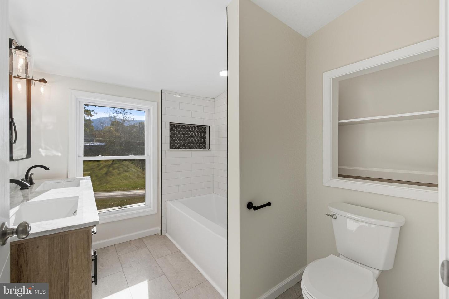 1140 FARMVIEW RD, LURAY, Virginia 22835, 3 Bedrooms Bedrooms, ,2 BathroomsBathrooms,Residential,For sale,1140 FARMVIEW RD,VAPA2005472 MLS # VAPA2005472