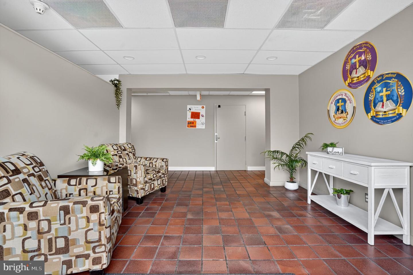 2050 OLD BRIDGE RD, WOODBRIDGE, Virginia 22192, ,Land,For sale,2050 OLD BRIDGE RD,VAPW2105392 MLS # VAPW2105392