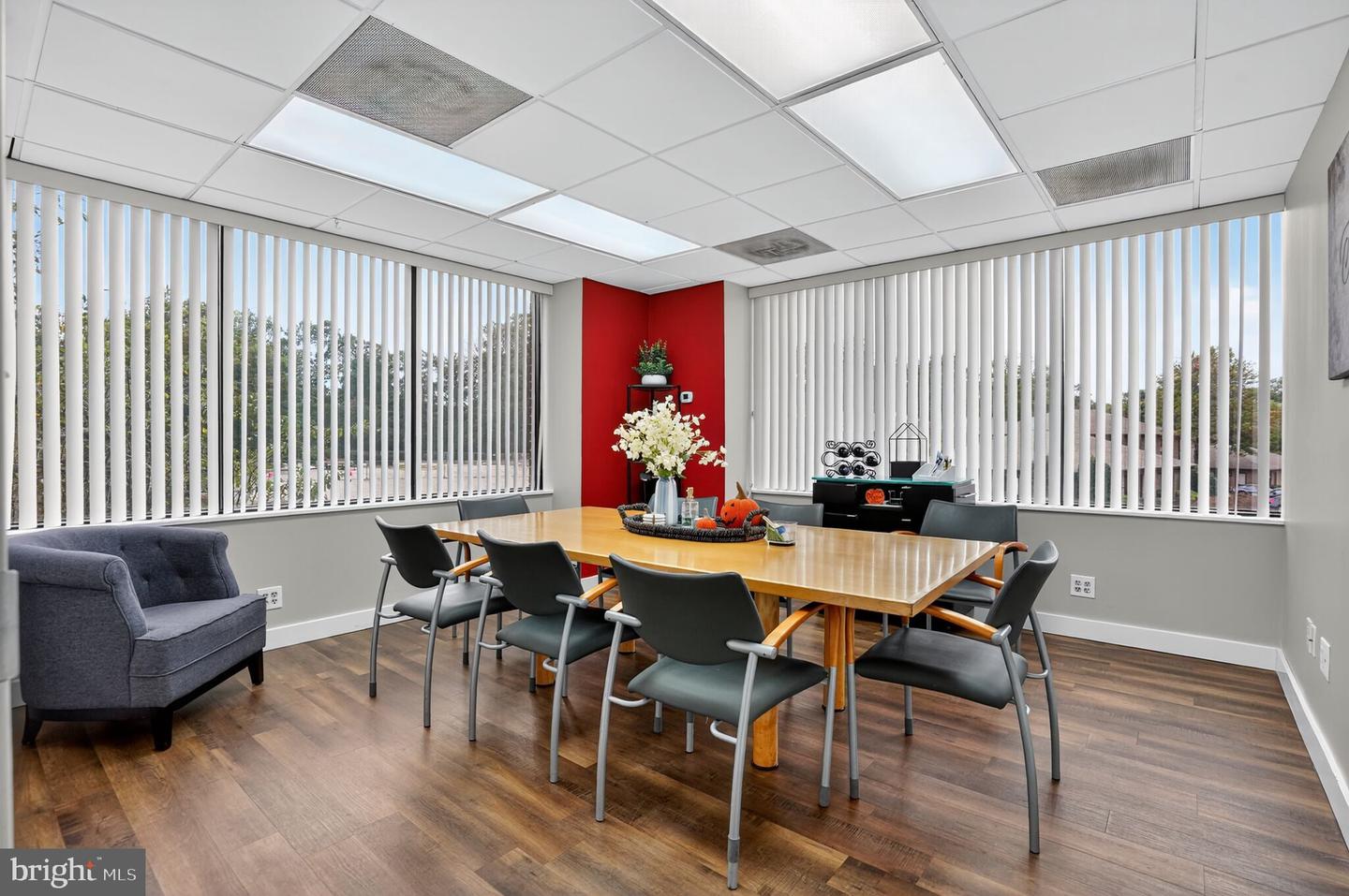 2050 OLD BRIDGE RD, WOODBRIDGE, Virginia 22192, ,Land,For sale,2050 OLD BRIDGE RD,VAPW2105392 MLS # VAPW2105392