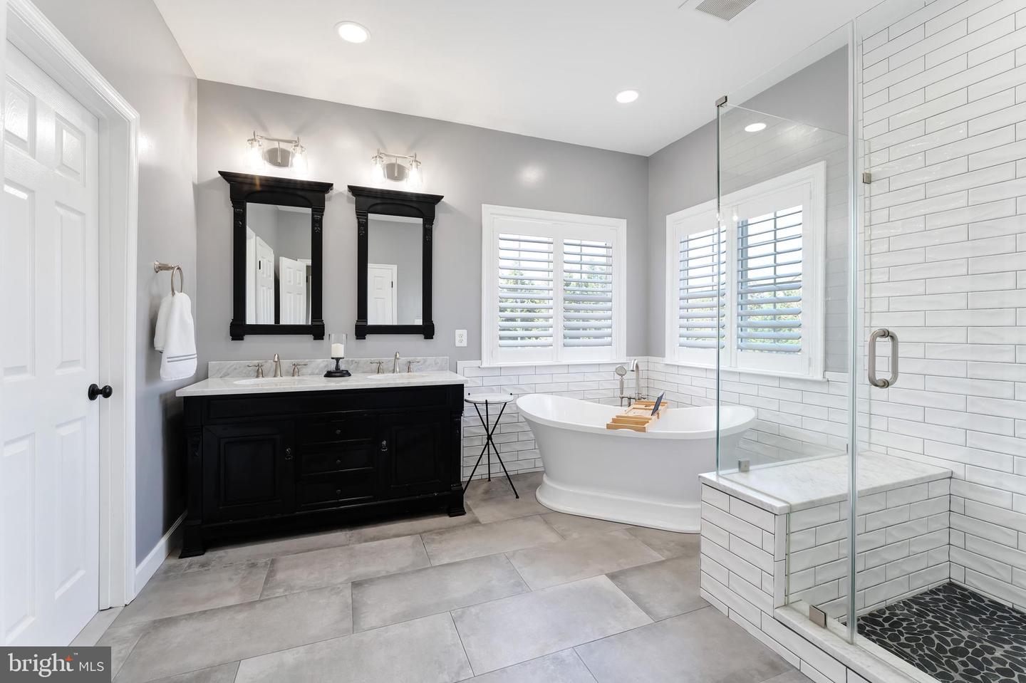 22083 VANTAGE POINTE PL, ASHBURN, Virginia 20148, 5 Bedrooms Bedrooms, ,4 BathroomsBathrooms,Residential,For sale,22083 VANTAGE POINTE PL,VALO2108544 MLS # VALO2108544