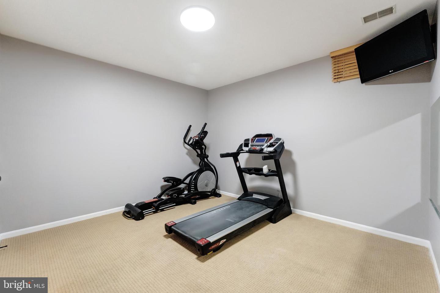 22083 VANTAGE POINTE PL, ASHBURN, Virginia 20148, 5 Bedrooms Bedrooms, ,4 BathroomsBathrooms,Residential,For sale,22083 VANTAGE POINTE PL,VALO2108544 MLS # VALO2108544