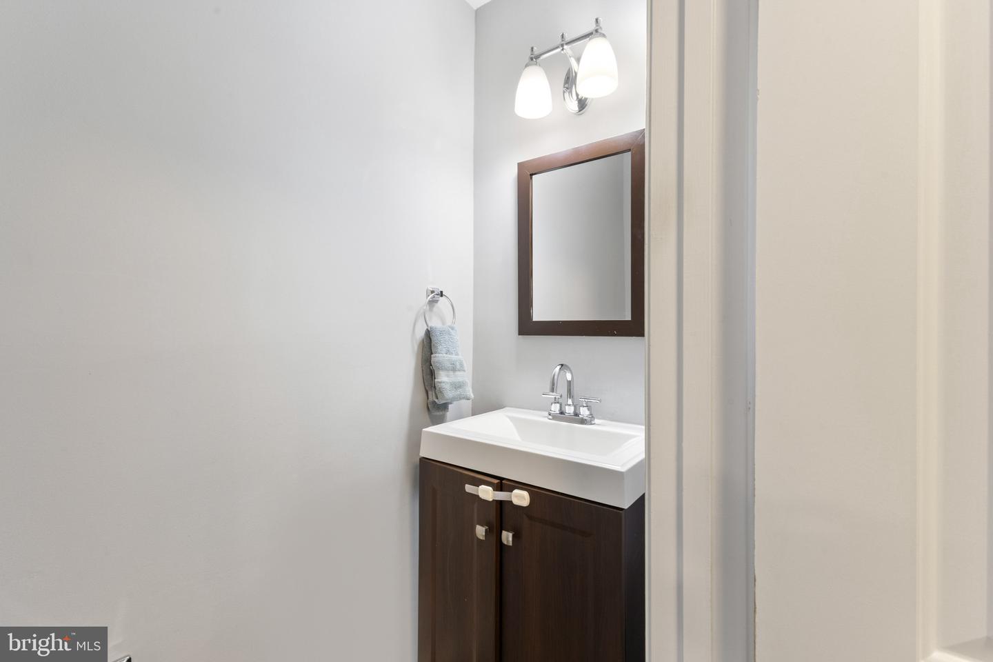 2468 WINDBREAK DR, ALEXANDRIA, Virginia 22306, 3 Bedrooms Bedrooms, ,2 BathroomsBathrooms,Residential,For sale,2468 WINDBREAK DR,VAFX2273584 MLS # VAFX2273584