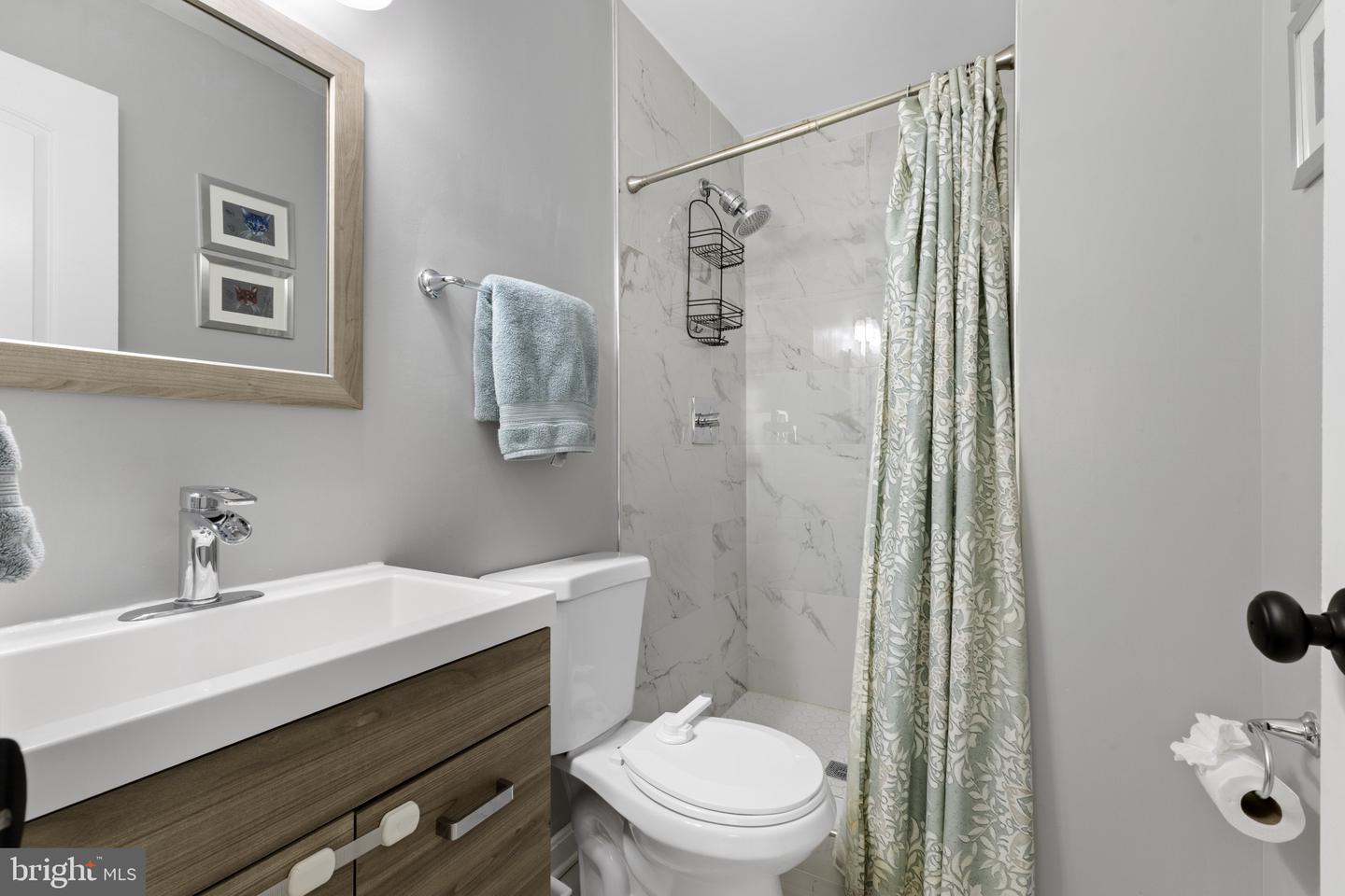 2468 WINDBREAK DR, ALEXANDRIA, Virginia 22306, 3 Bedrooms Bedrooms, ,2 BathroomsBathrooms,Residential,For sale,2468 WINDBREAK DR,VAFX2273584 MLS # VAFX2273584