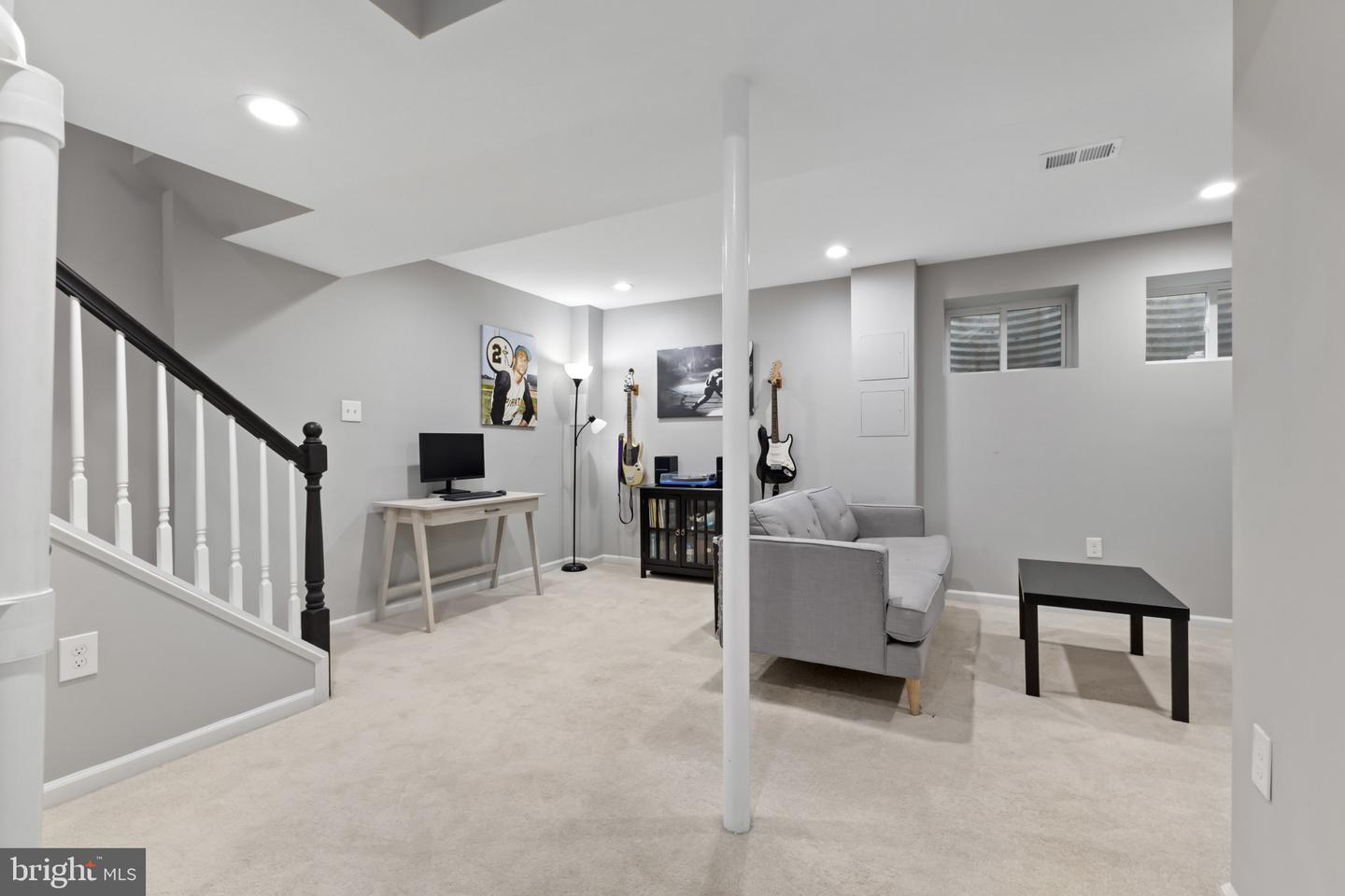 2468 WINDBREAK DR, ALEXANDRIA, Virginia 22306, 3 Bedrooms Bedrooms, ,2 BathroomsBathrooms,Residential,For sale,2468 WINDBREAK DR,VAFX2273584 MLS # VAFX2273584