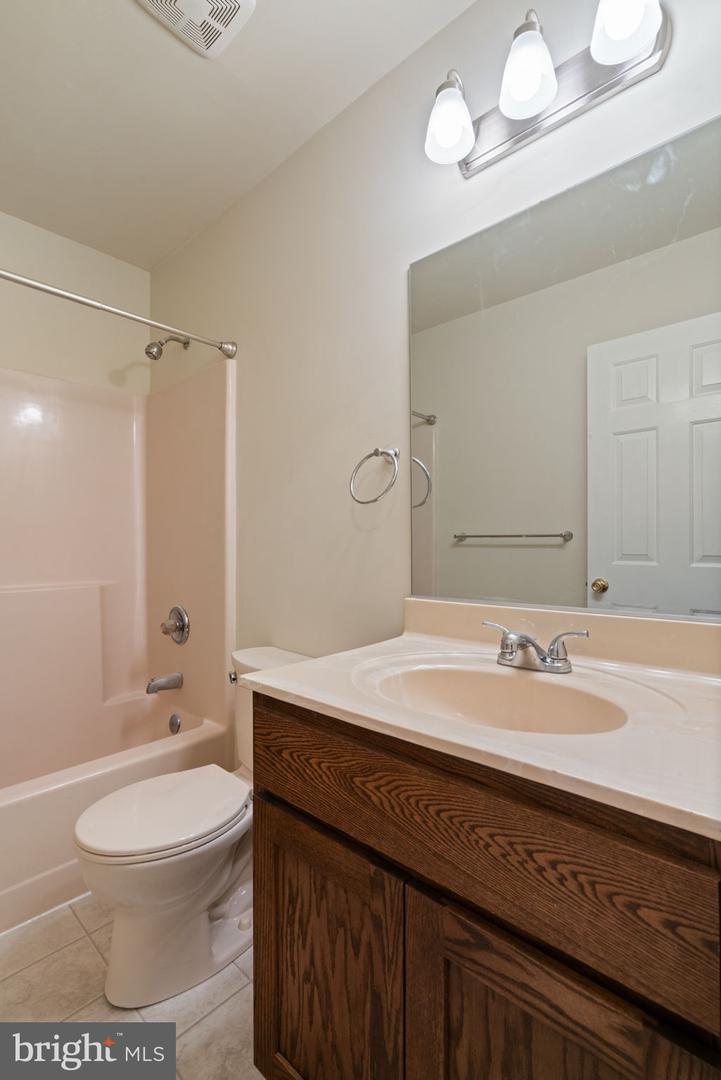 317 COOPER ST, SPOTSYLVANIA, Virginia 22551, 3 Bedrooms Bedrooms, ,1 BathroomBathrooms,Residential,For sale,317 COOPER ST,VASP2036820 MLS # VASP2036820