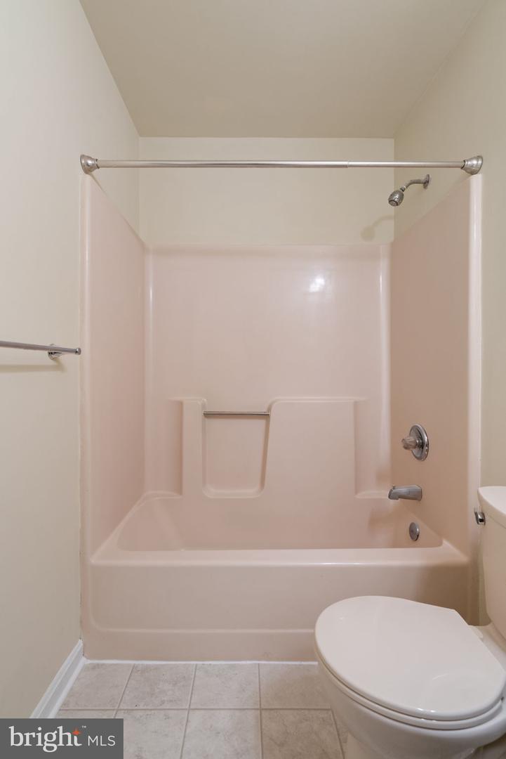 317 COOPER ST, SPOTSYLVANIA, Virginia 22551, 3 Bedrooms Bedrooms, ,1 BathroomBathrooms,Residential,For sale,317 COOPER ST,VASP2036820 MLS # VASP2036820