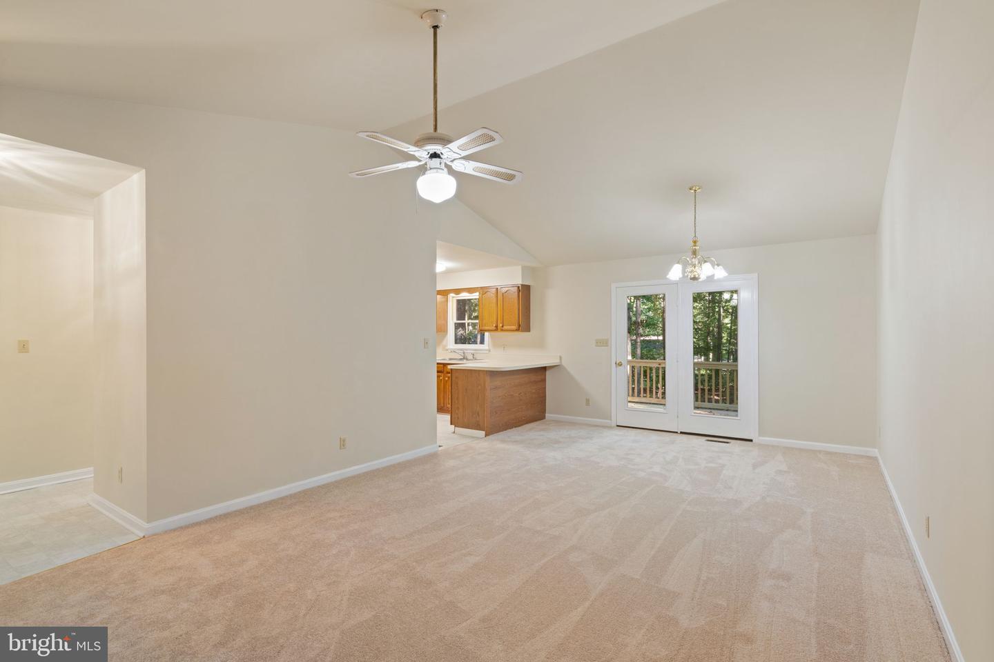 317 COOPER ST, SPOTSYLVANIA, Virginia 22551, 3 Bedrooms Bedrooms, ,1 BathroomBathrooms,Residential,For sale,317 COOPER ST,VASP2036820 MLS # VASP2036820