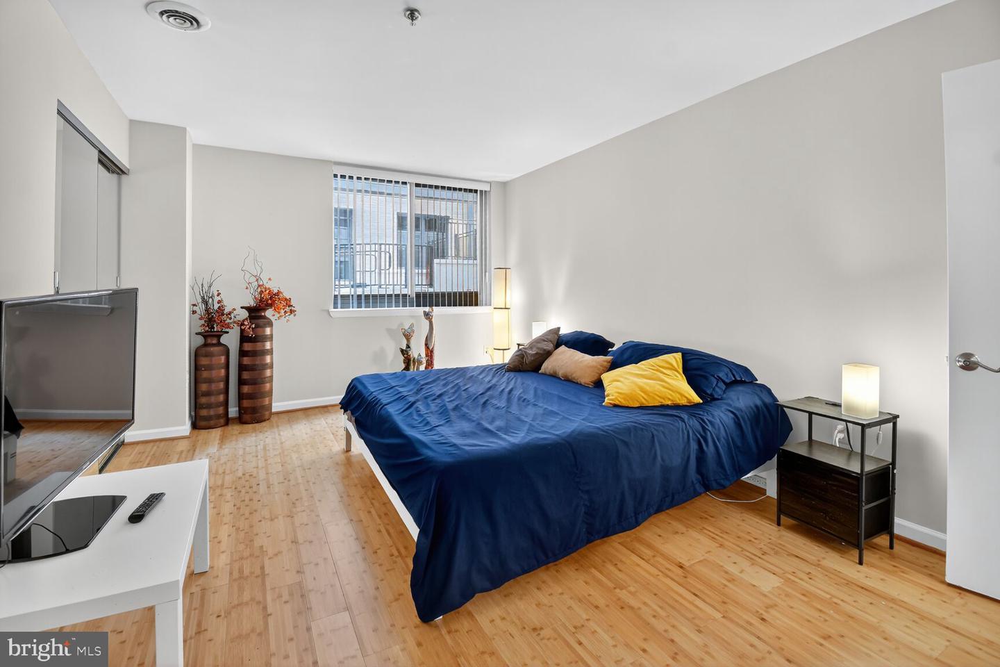 1001 N VERMONT ST #102, ARLINGTON, Virginia 22201, 2 Bedrooms Bedrooms, ,1 BathroomBathrooms,Residential,For sale,1001 N VERMONT ST #102,VAAR2064744 MLS # VAAR2064744