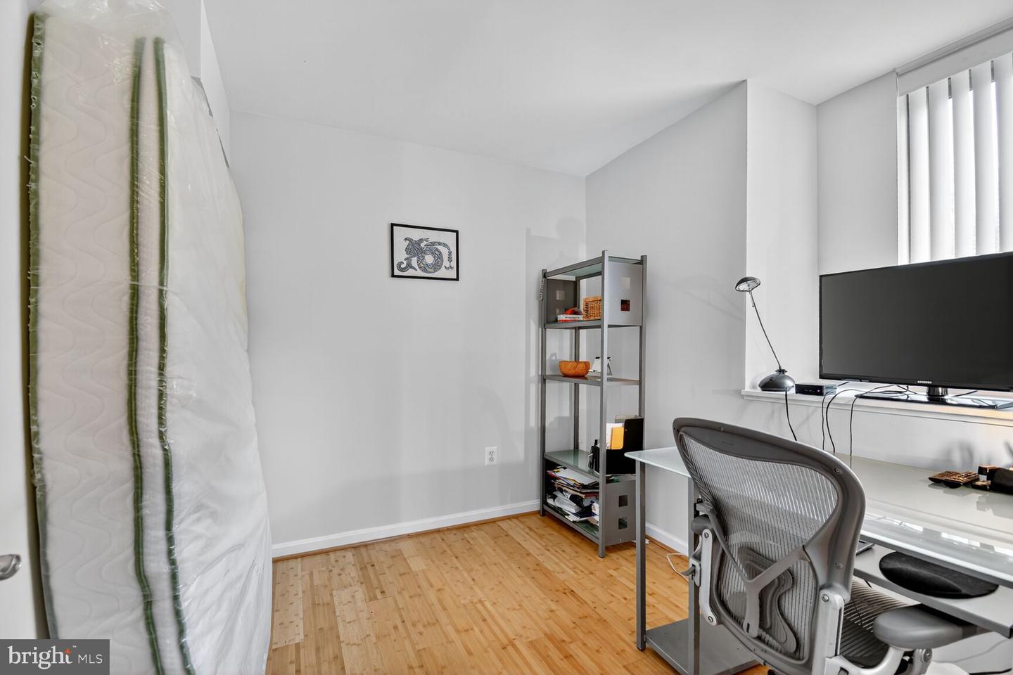 1001 N VERMONT ST #102, ARLINGTON, Virginia 22201, 2 Bedrooms Bedrooms, ,1 BathroomBathrooms,Residential,For sale,1001 N VERMONT ST #102,VAAR2064744 MLS # VAAR2064744