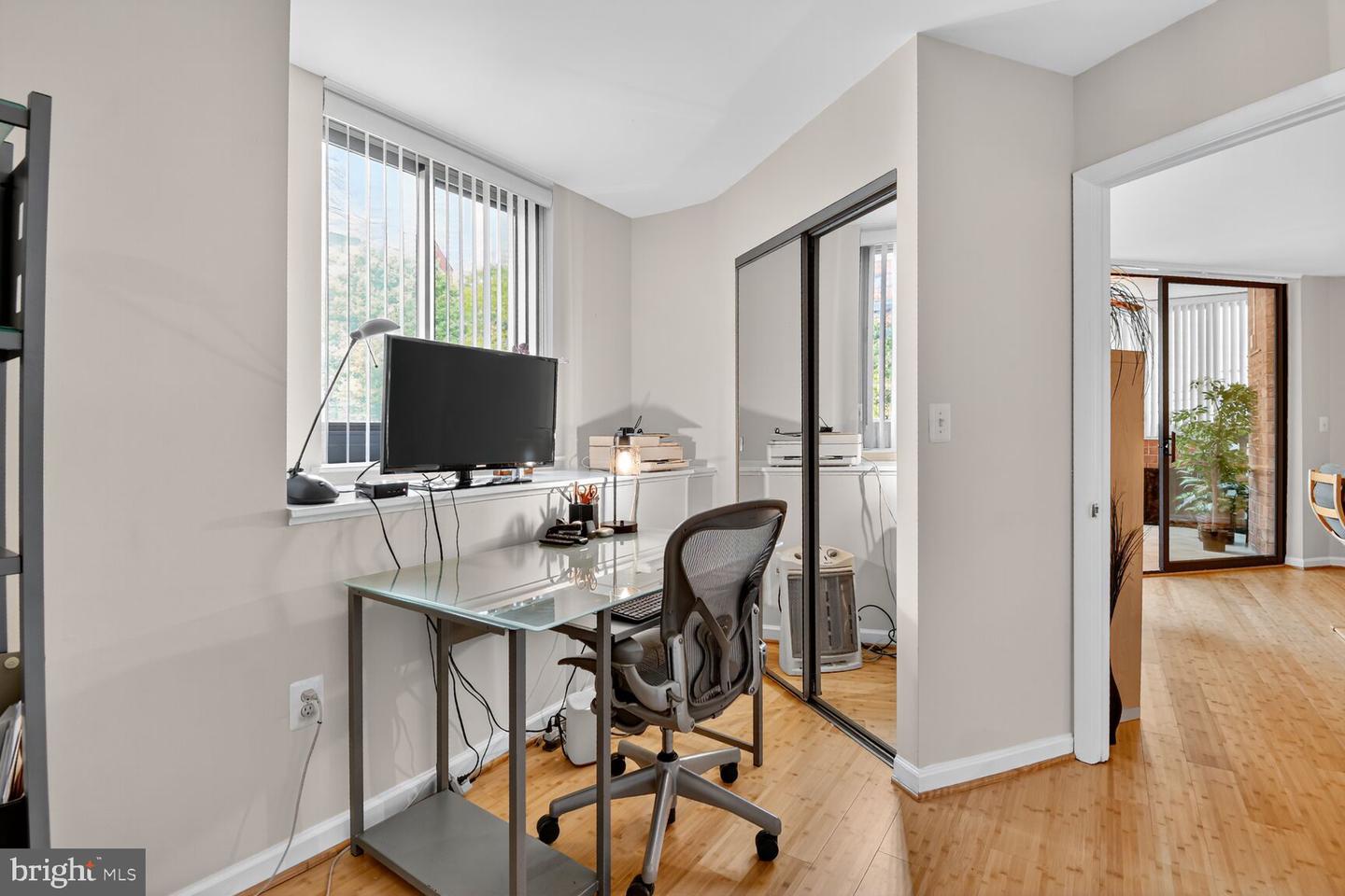 1001 N VERMONT ST #102, ARLINGTON, Virginia 22201, 2 Bedrooms Bedrooms, ,1 BathroomBathrooms,Residential,For sale,1001 N VERMONT ST #102,VAAR2064744 MLS # VAAR2064744