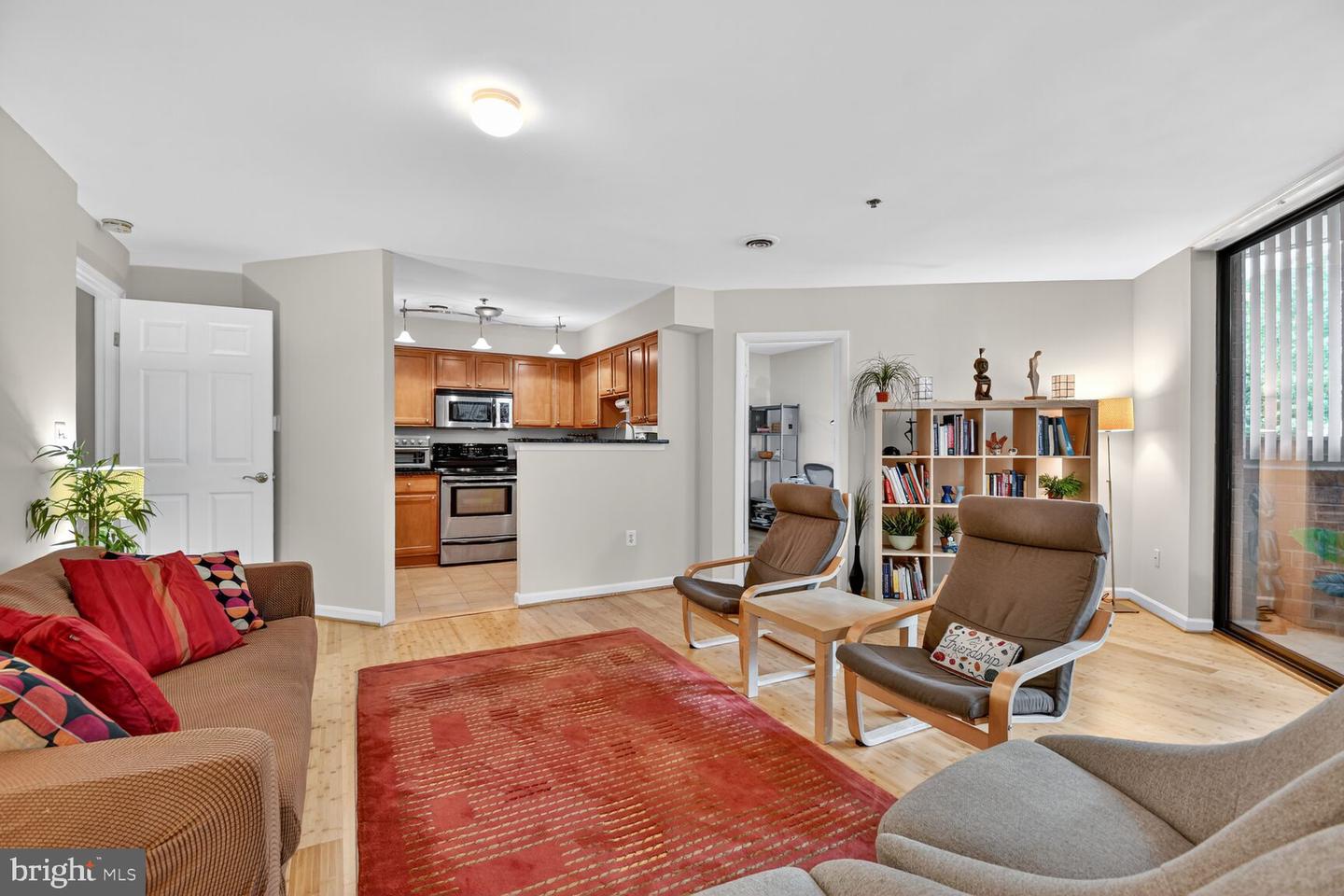 1001 N VERMONT ST #102, ARLINGTON, Virginia 22201, 2 Bedrooms Bedrooms, ,1 BathroomBathrooms,Residential,For sale,1001 N VERMONT ST #102,VAAR2064744 MLS # VAAR2064744