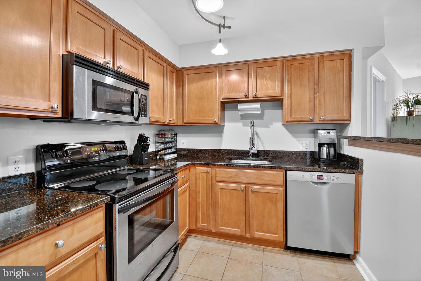 1001 N VERMONT ST #102, ARLINGTON, Virginia 22201, 2 Bedrooms Bedrooms, ,1 BathroomBathrooms,Residential,For sale,1001 N VERMONT ST #102,VAAR2064744 MLS # VAAR2064744