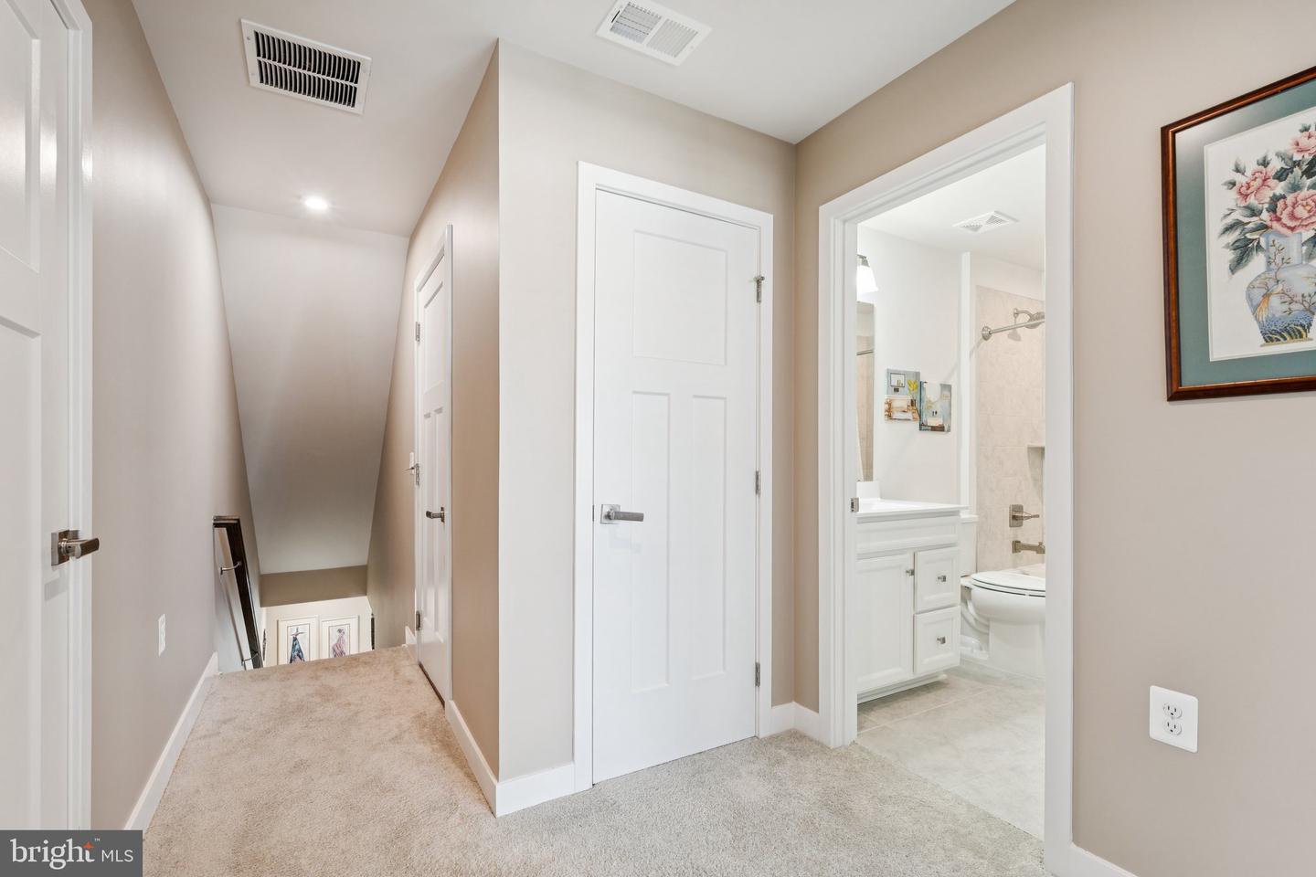 100 MAURY WAY, WINCHESTER, Virginia 22602, 3 Bedrooms Bedrooms, ,2 BathroomsBathrooms,Residential,For sale,100 MAURY WAY,VAFV2037324 MLS # VAFV2037324