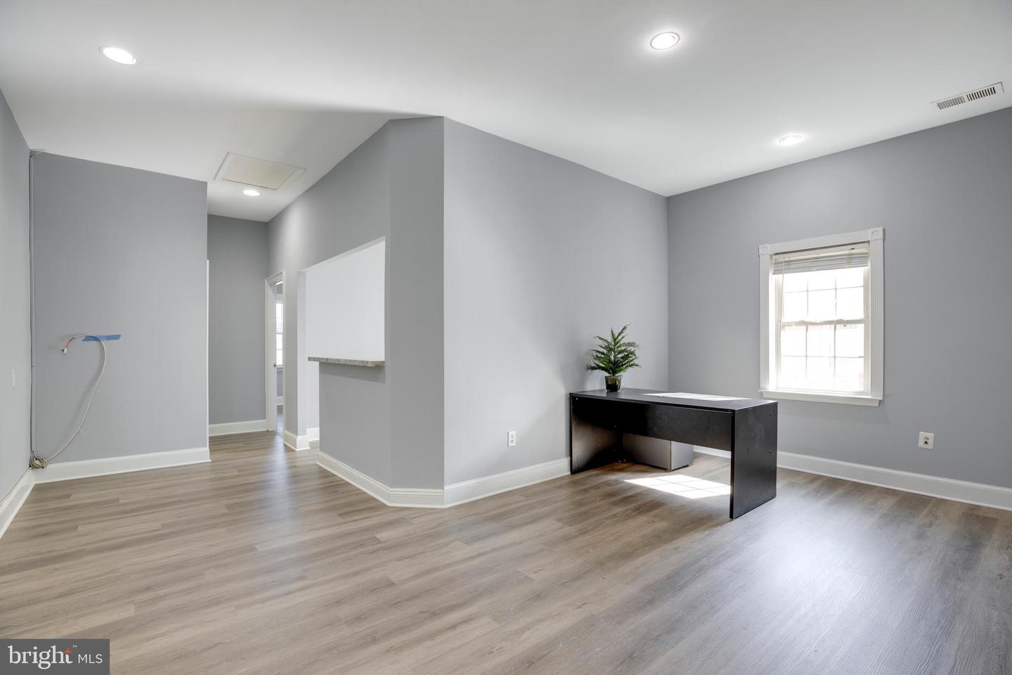 7361 MCWHORTER PL #320, ANNANDALE, Virginia 22003, ,Land,For sale,7361 MCWHORTER PL #320,VAFX2274224 MLS # VAFX2274224