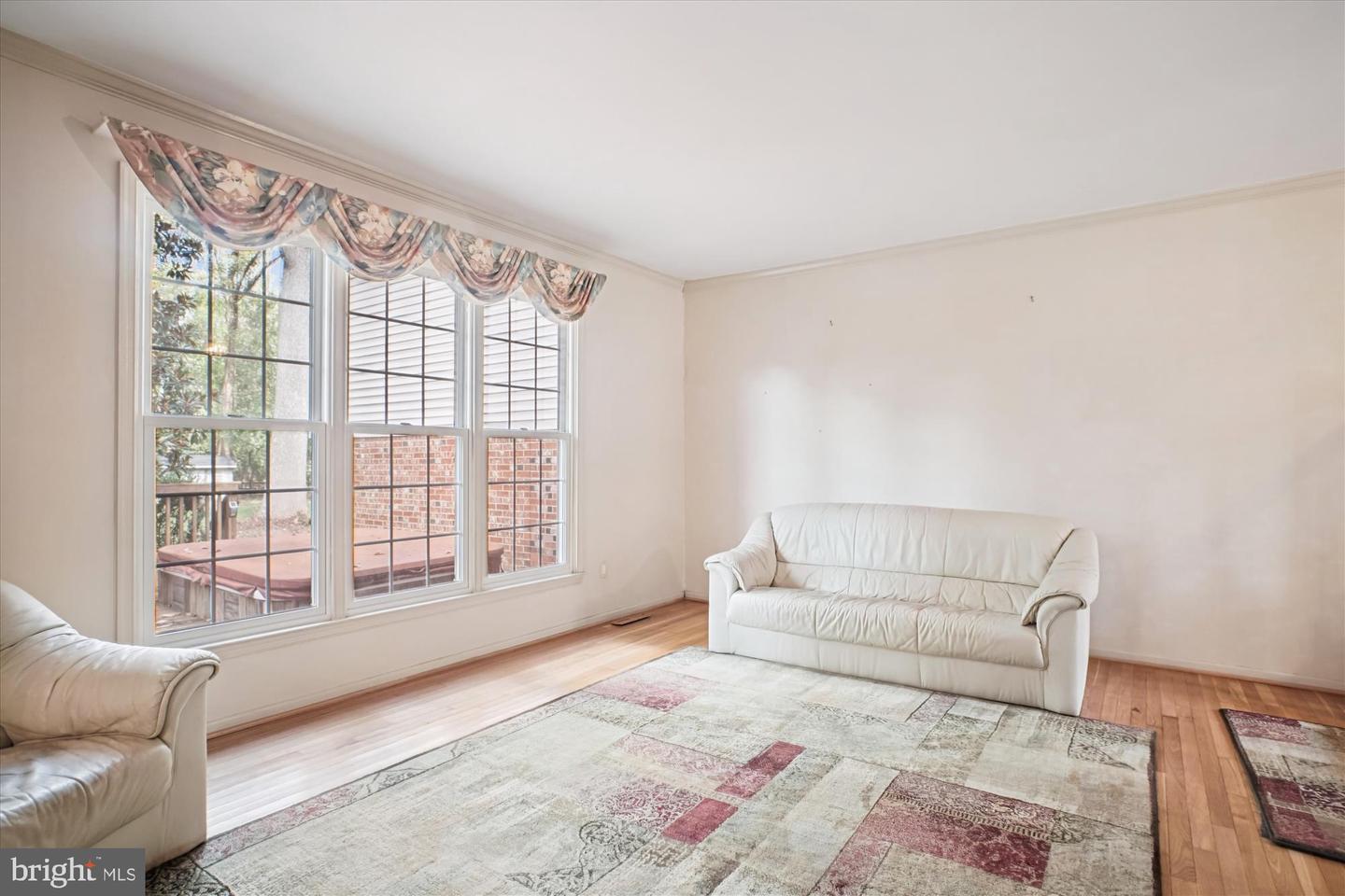 3424 TILTON VALLEY DR, FAIRFAX, Virginia 22033, 5 Bedrooms Bedrooms, ,2 BathroomsBathrooms,Residential,For sale,3424 TILTON VALLEY DR,VAFX2273606 MLS # VAFX2273606