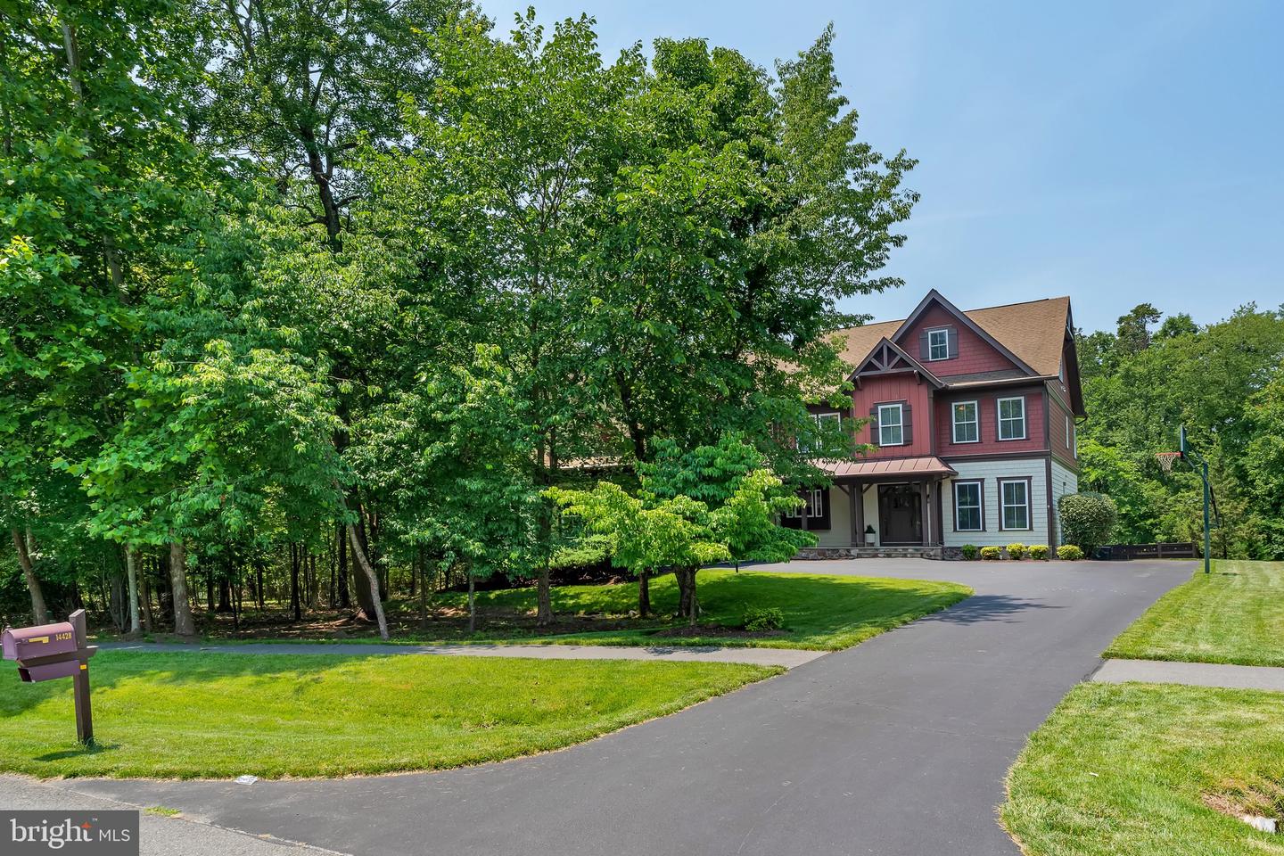 14428 EAGLE ISLAND CT, GAINESVILLE, Virginia 20155, 6 Bedrooms Bedrooms, ,7 BathroomsBathrooms,Residential,For sale,14428 EAGLE ISLAND CT,VAPW2105722 MLS # VAPW2105722