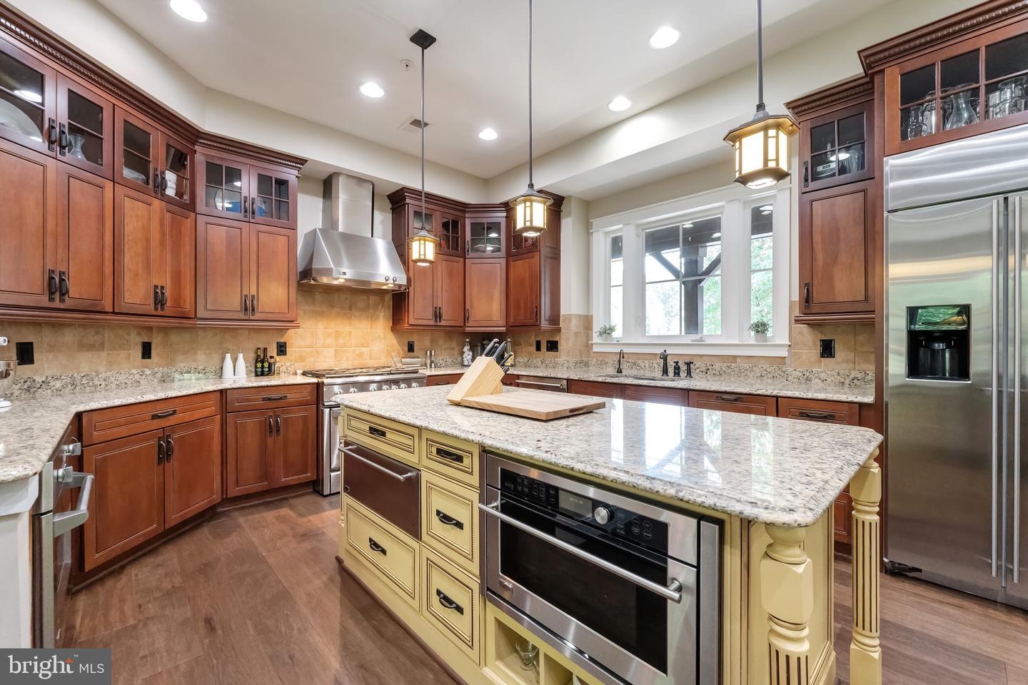 14428 EAGLE ISLAND CT, GAINESVILLE, Virginia 20155, 6 Bedrooms Bedrooms, ,7 BathroomsBathrooms,Residential,For sale,14428 EAGLE ISLAND CT,VAPW2105722 MLS # VAPW2105722