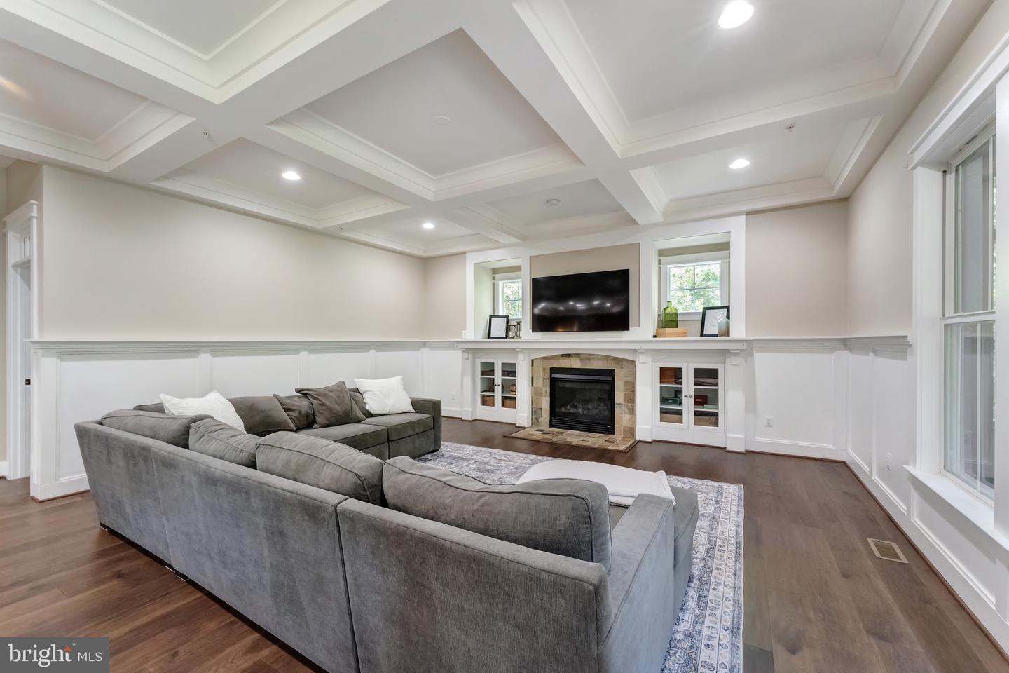 14428 EAGLE ISLAND CT, GAINESVILLE, Virginia 20155, 6 Bedrooms Bedrooms, ,7 BathroomsBathrooms,Residential,For sale,14428 EAGLE ISLAND CT,VAPW2105722 MLS # VAPW2105722