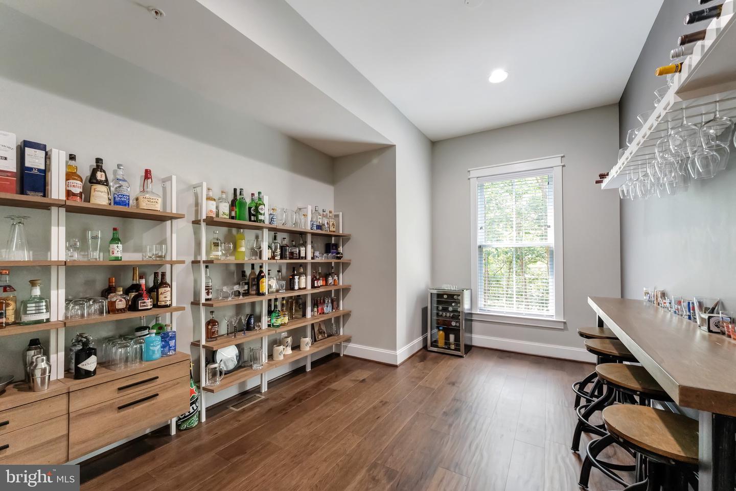 14428 EAGLE ISLAND CT, GAINESVILLE, Virginia 20155, 6 Bedrooms Bedrooms, ,7 BathroomsBathrooms,Residential,For sale,14428 EAGLE ISLAND CT,VAPW2105722 MLS # VAPW2105722