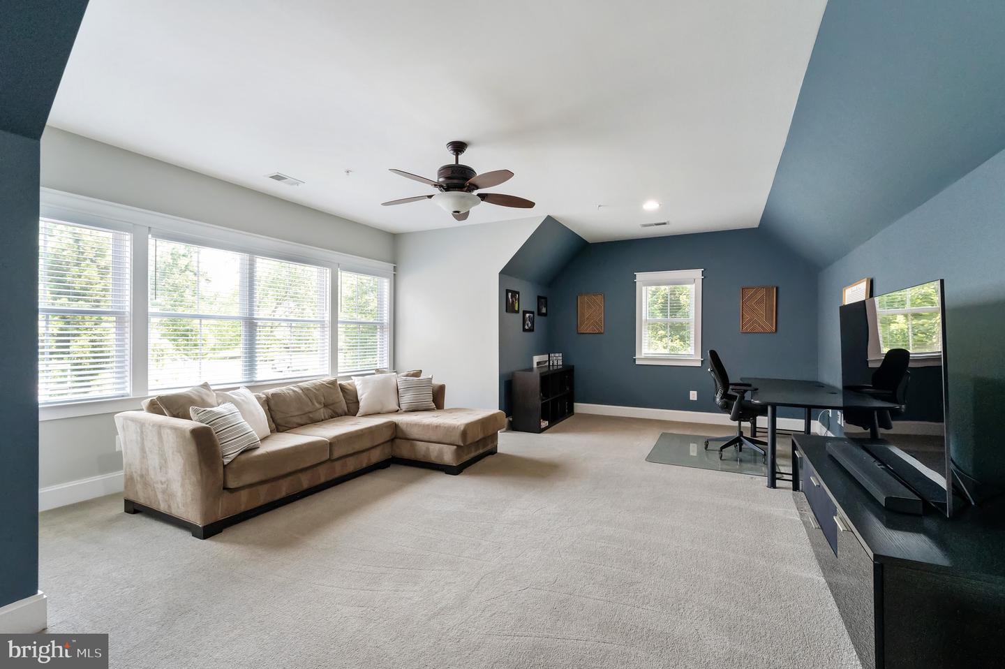 14428 EAGLE ISLAND CT, GAINESVILLE, Virginia 20155, 6 Bedrooms Bedrooms, ,7 BathroomsBathrooms,Residential,For sale,14428 EAGLE ISLAND CT,VAPW2105722 MLS # VAPW2105722