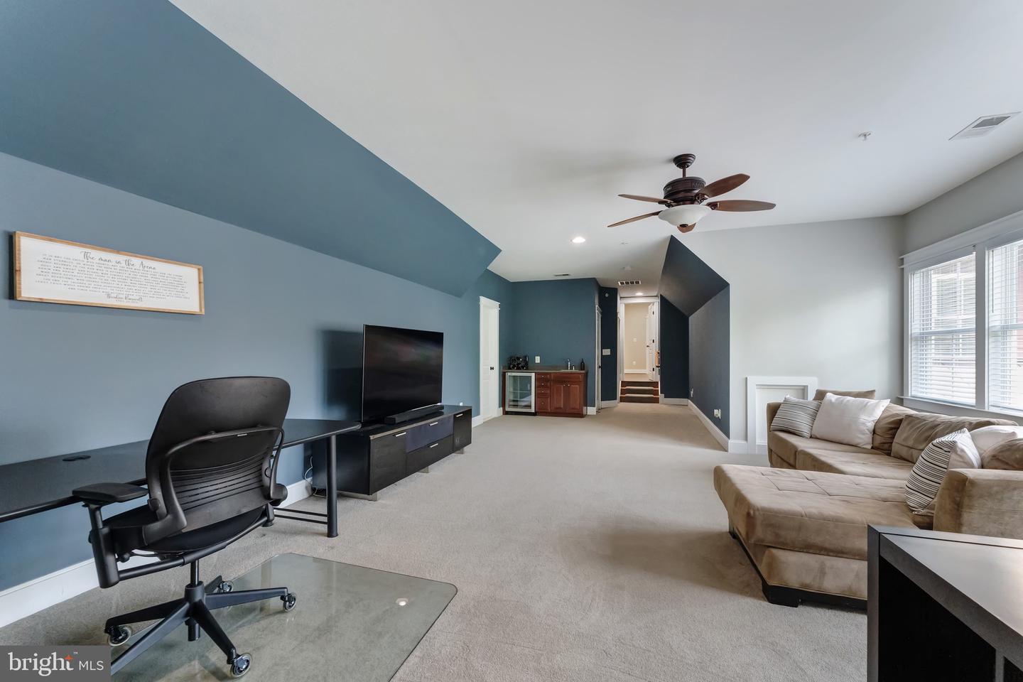 14428 EAGLE ISLAND CT, GAINESVILLE, Virginia 20155, 6 Bedrooms Bedrooms, ,7 BathroomsBathrooms,Residential,For sale,14428 EAGLE ISLAND CT,VAPW2105722 MLS # VAPW2105722