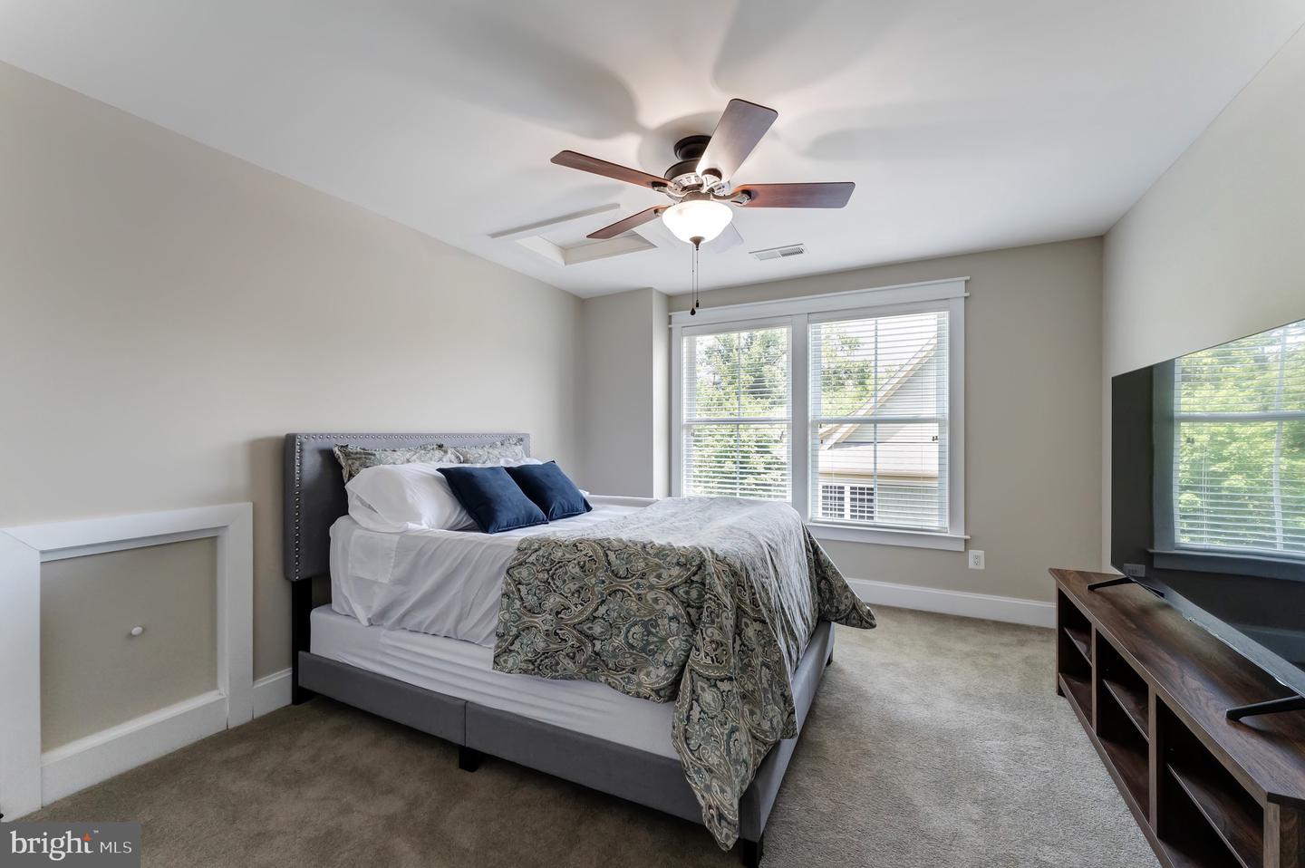 14428 EAGLE ISLAND CT, GAINESVILLE, Virginia 20155, 6 Bedrooms Bedrooms, ,7 BathroomsBathrooms,Residential,For sale,14428 EAGLE ISLAND CT,VAPW2105722 MLS # VAPW2105722