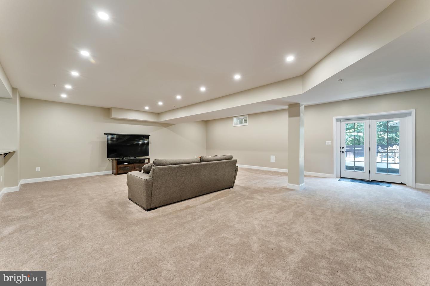 14428 EAGLE ISLAND CT, GAINESVILLE, Virginia 20155, 6 Bedrooms Bedrooms, ,7 BathroomsBathrooms,Residential,For sale,14428 EAGLE ISLAND CT,VAPW2105722 MLS # VAPW2105722