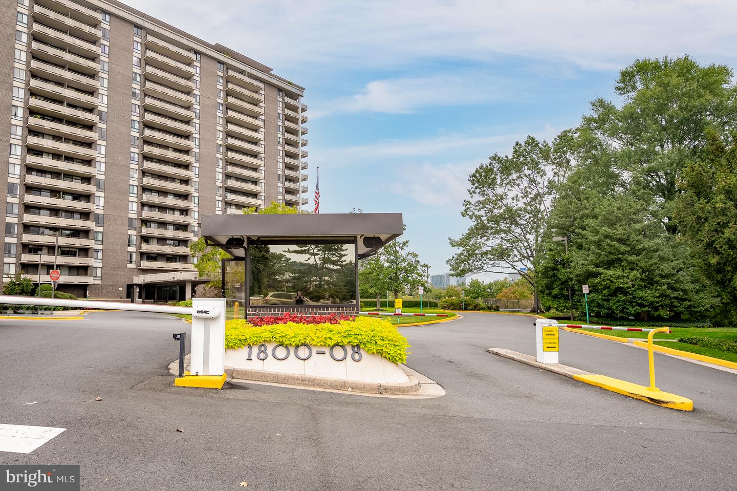 1808 OLD MEADOW RD #1115, MCLEAN, Virginia 22102, 2 Bedrooms Bedrooms, 4 Rooms Rooms,2 BathroomsBathrooms,Residential,For sale,1808 OLD MEADOW RD #1115,VAFX2273632 MLS # VAFX2273632