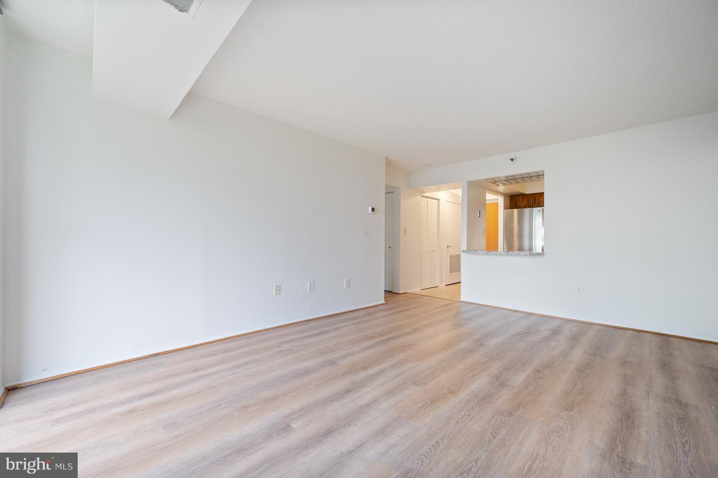 1808 OLD MEADOW RD #1115, MCLEAN, Virginia 22102, 2 Bedrooms Bedrooms, 4 Rooms Rooms,2 BathroomsBathrooms,Residential,For sale,1808 OLD MEADOW RD #1115,VAFX2273632 MLS # VAFX2273632