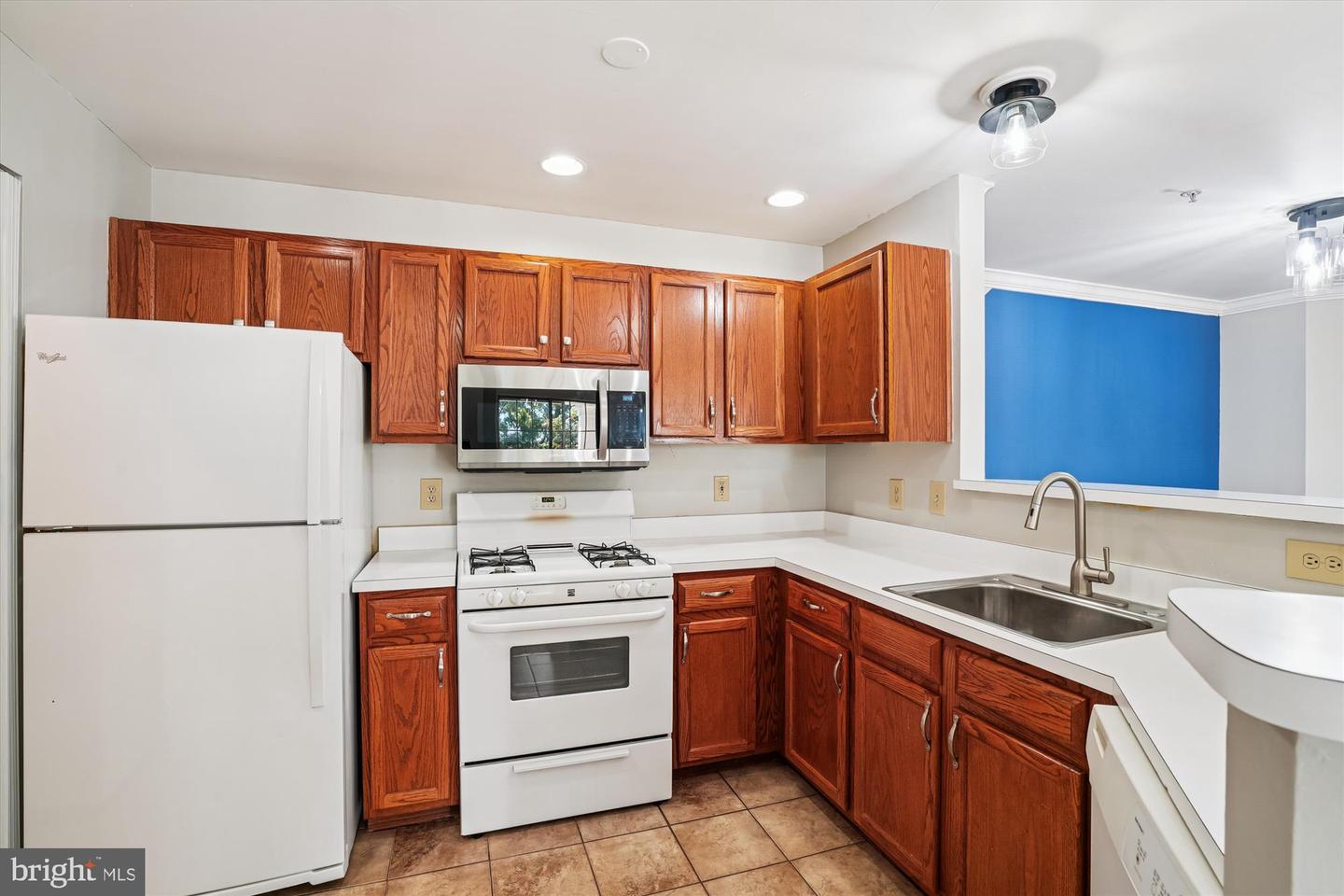 11005 KINSHIP CT #303, MANASSAS, Virginia 20109, 2 Bedrooms Bedrooms, ,2 BathroomsBathrooms,Residential,For sale,11005 KINSHIP CT #303,VAPW2105750 MLS # VAPW2105750