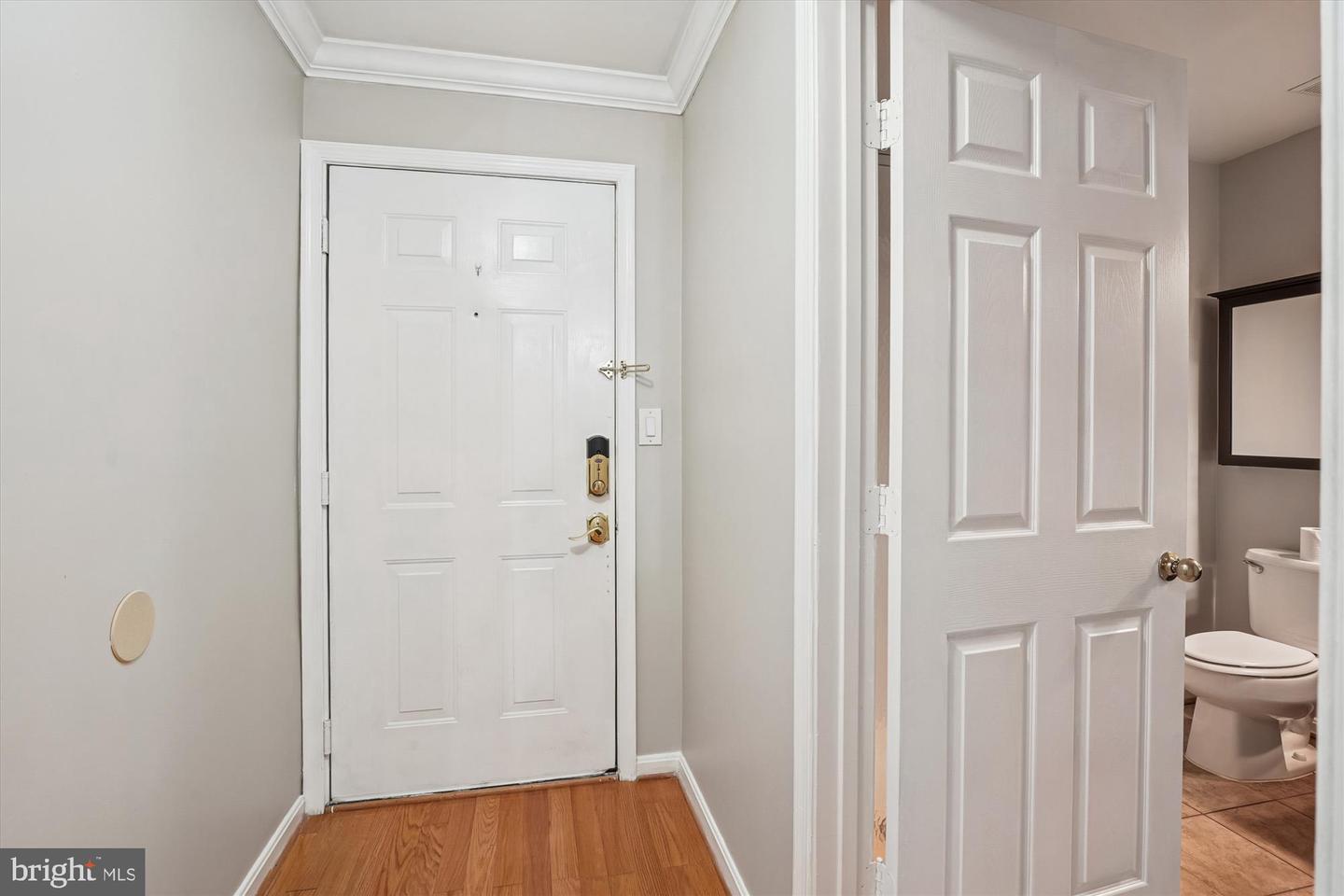 11005 KINSHIP CT #303, MANASSAS, Virginia 20109, 2 Bedrooms Bedrooms, ,2 BathroomsBathrooms,Residential,For sale,11005 KINSHIP CT #303,VAPW2105750 MLS # VAPW2105750