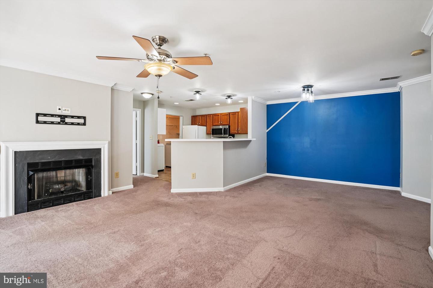 11005 KINSHIP CT #303, MANASSAS, Virginia 20109, 2 Bedrooms Bedrooms, ,2 BathroomsBathrooms,Residential,For sale,11005 KINSHIP CT #303,VAPW2105750 MLS # VAPW2105750