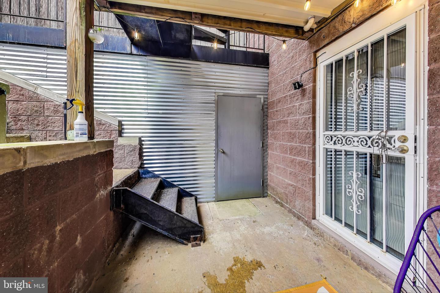1427 CLIFTON ST NW #1, WASHINGTON, District Of Columbia 20009, 2 Bedrooms Bedrooms, ,2 BathroomsBathrooms,Residential,For sale,1427 CLIFTON ST NW #1,DCDC2226436 MLS # DCDC2226436
