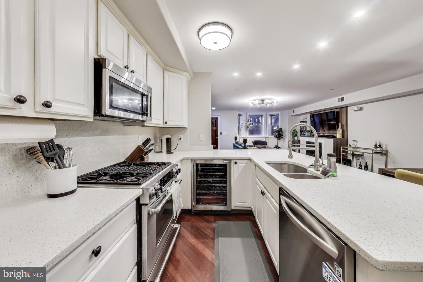 1427 CLIFTON ST NW #1, WASHINGTON, District Of Columbia 20009, 2 Bedrooms Bedrooms, ,2 BathroomsBathrooms,Residential,For sale,1427 CLIFTON ST NW #1,DCDC2226436 MLS # DCDC2226436